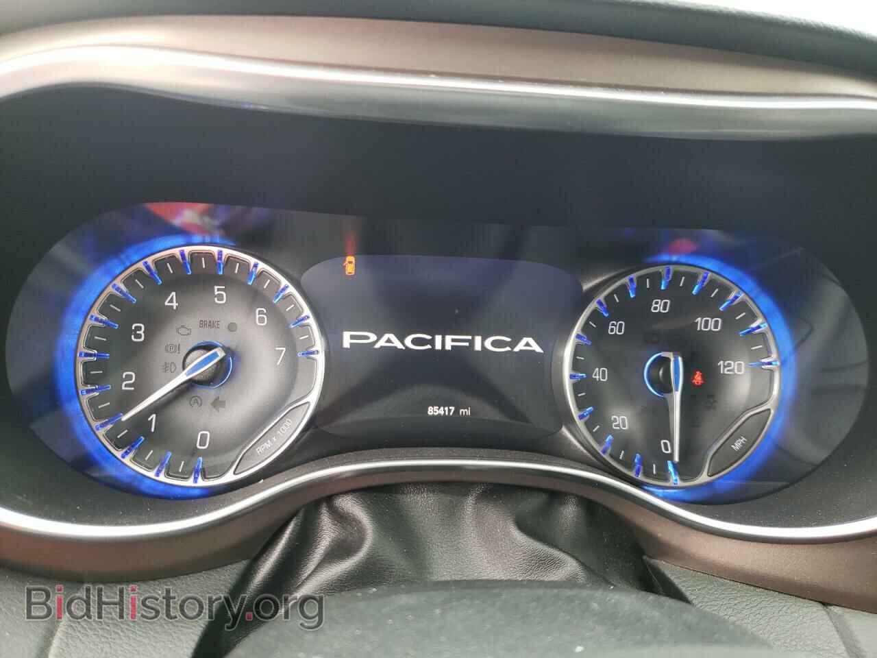 2017 CHRYSLER PACIFICA - VIN: 2C4RC1EG9HR539082 - Photo 9