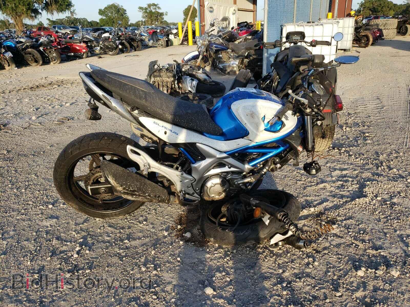 Photo JS1VP55A292101018 - SUZUKI SV650 2009