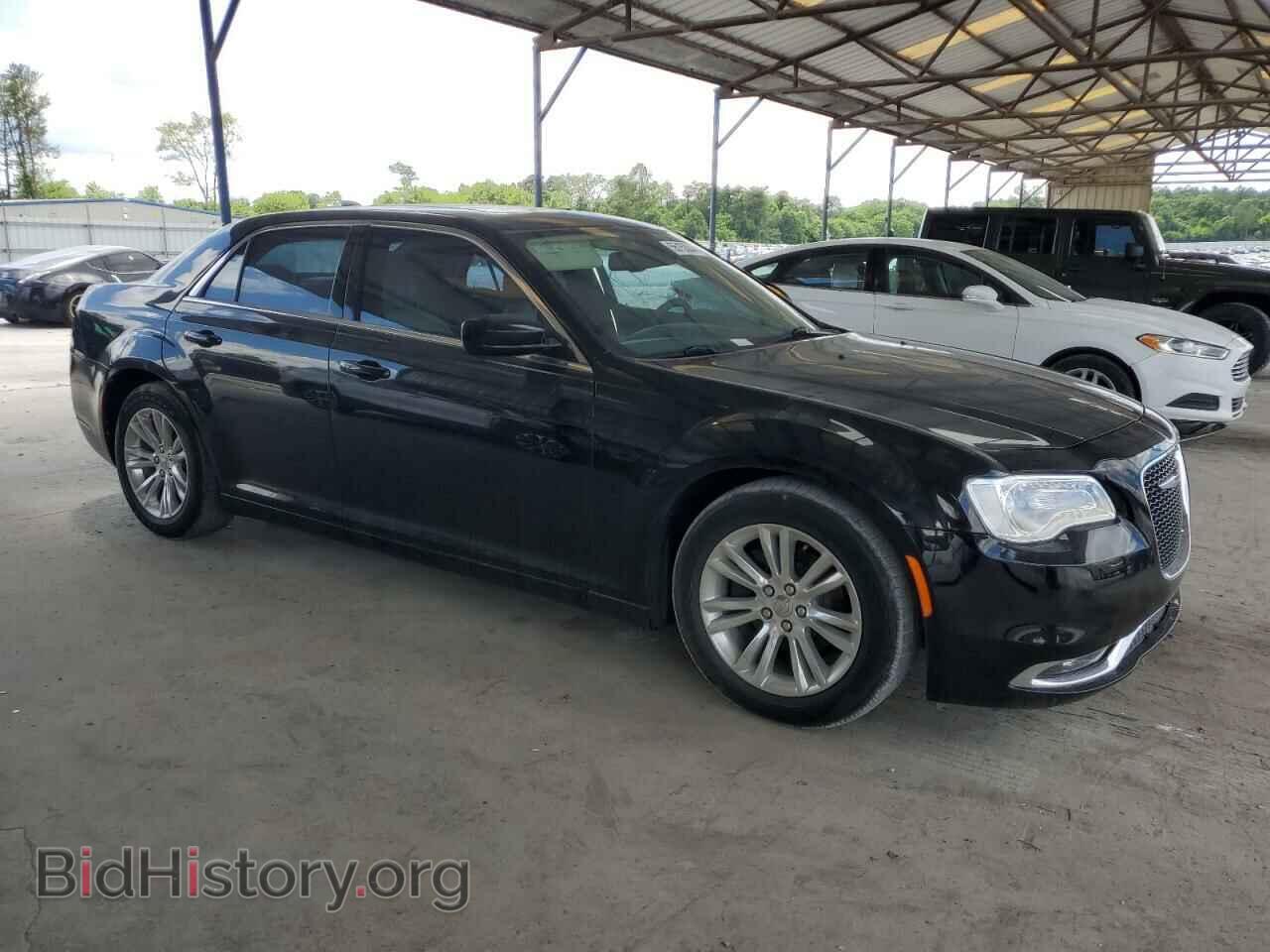 2017 CHRYSLER 300 - VIN: 2C3CCAAG5HH538808 - Фото 4