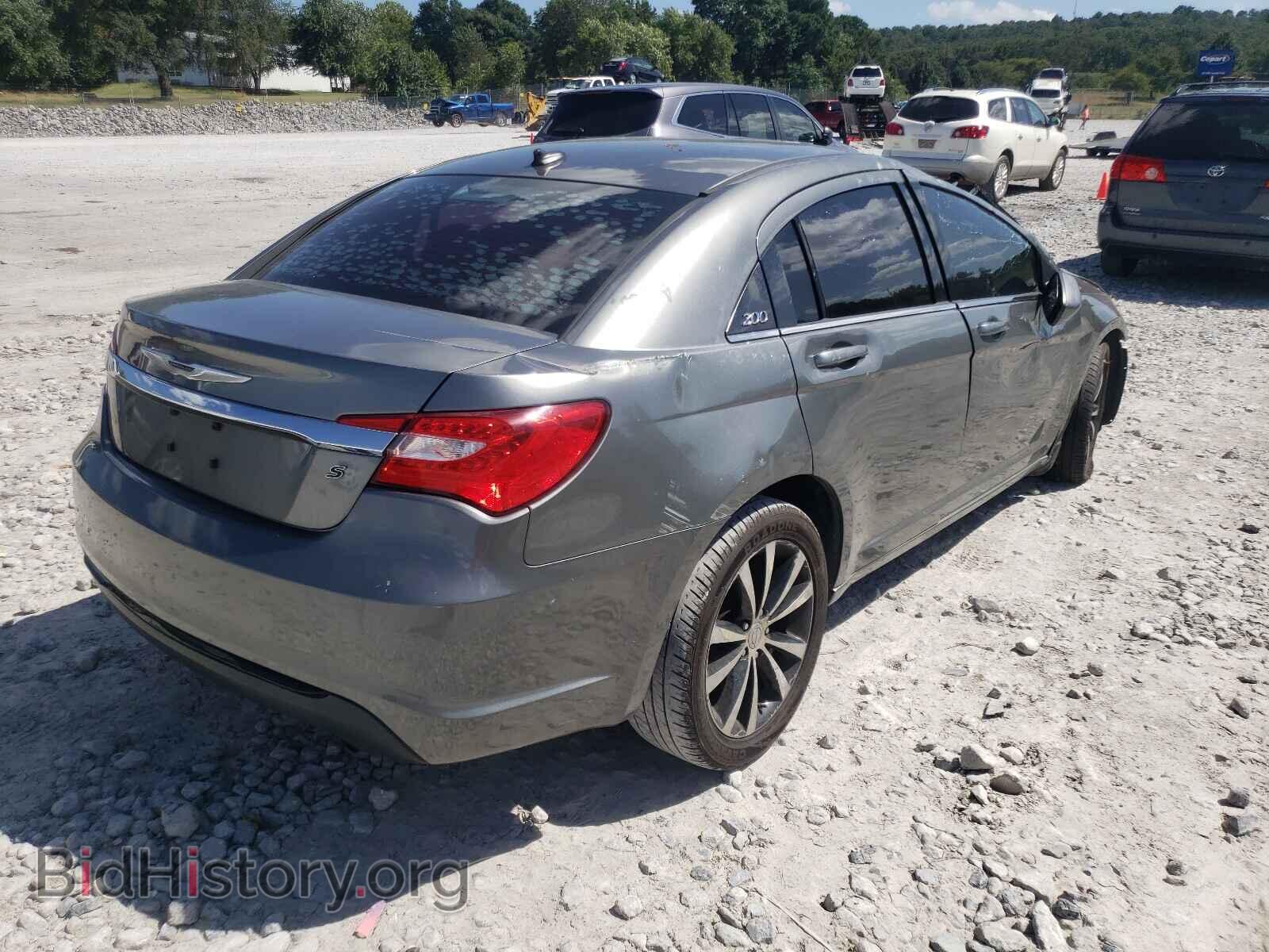 2013 CHRYSLER 200 - VIN: 1C3CCBBB1DN571086 - Фото 4