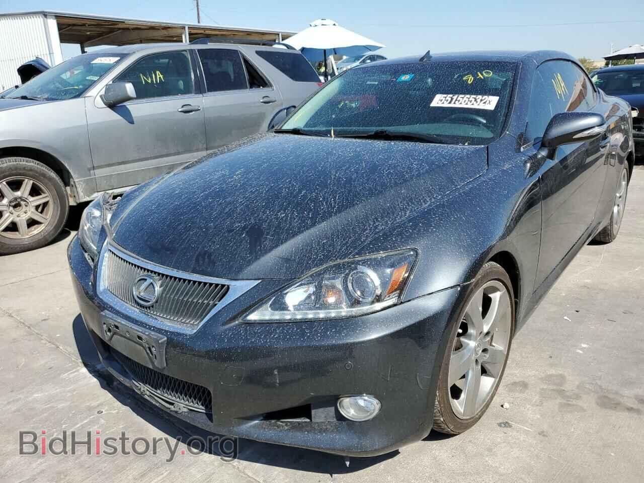 2011 LEXUS IS - VIN: JTHFF2C21B2515032 - Photo 2