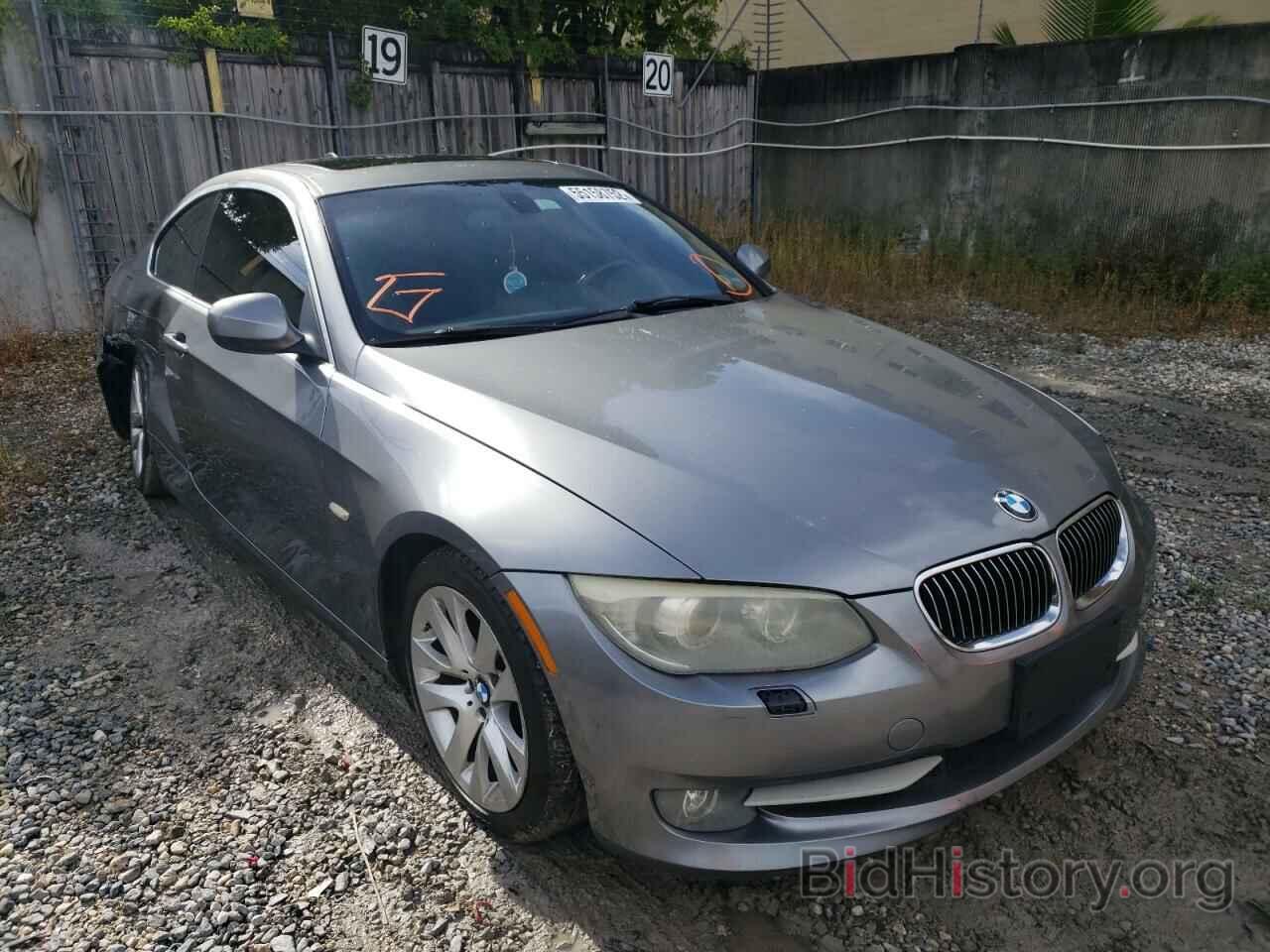 Photo WBAKE5C53BE429635 - BMW 3 SERIES 2011