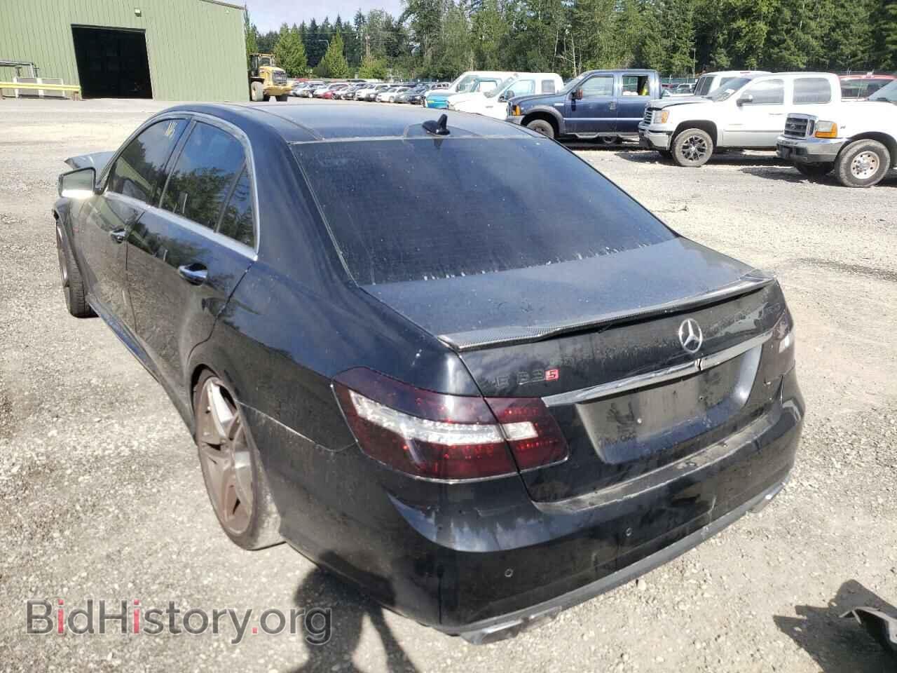 2011 MERCEDES-BENZ E-CLASS - VIN: WDDHF7HB9BA421721 - Фото 3