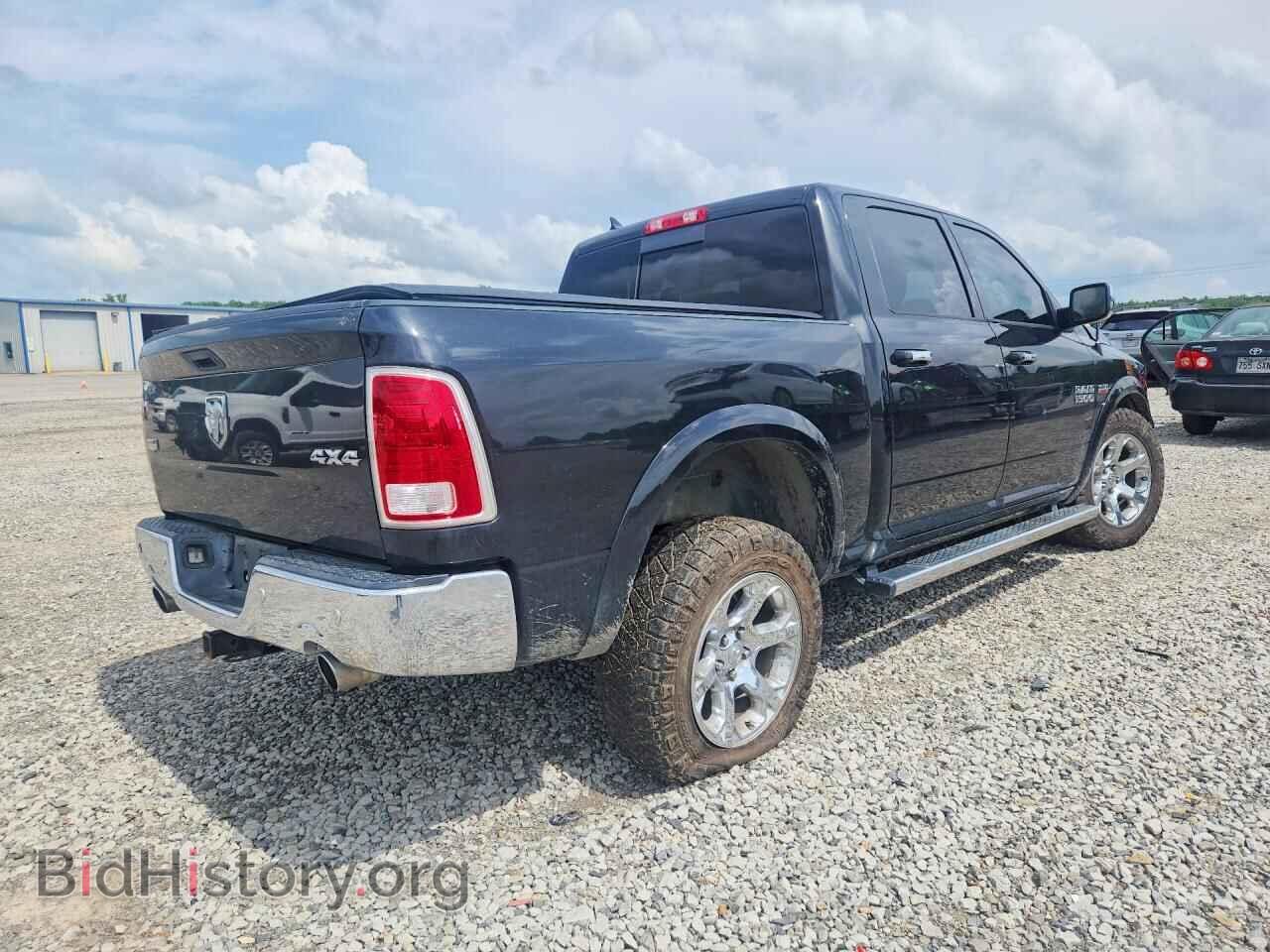 2018 RAM 1500 - VIN: 1C6RR7NT7JS137989 - Фото 3