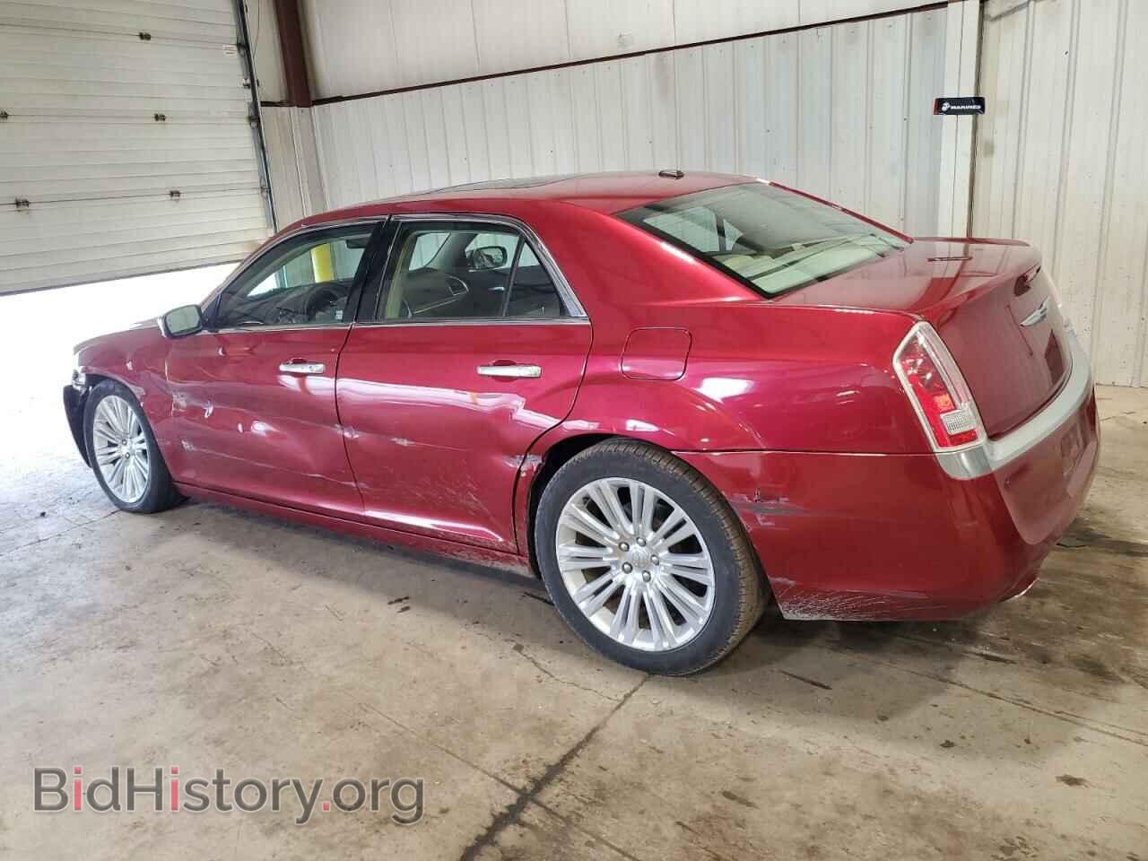 2013 CHRYSLER 300 - VIN: 2C3CCAPT3DH565004 - Фото 2