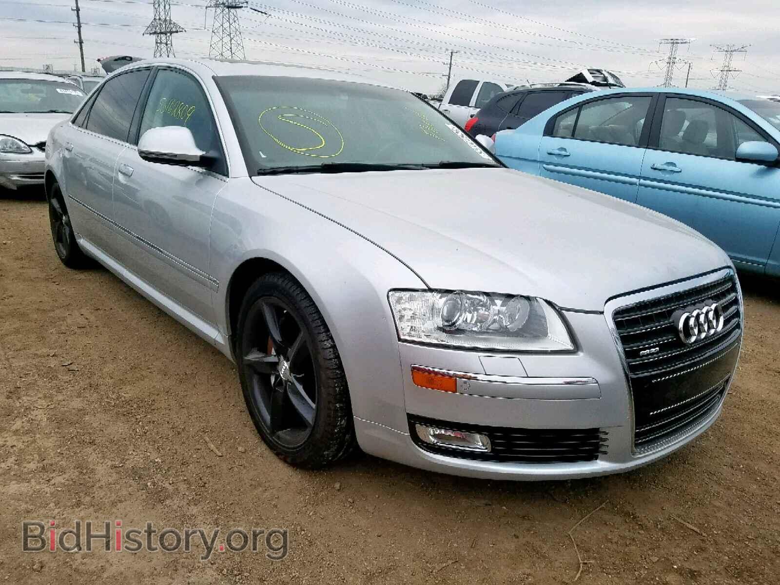 Photo WAURVAFA4AN007744 - AUDI A8 2010