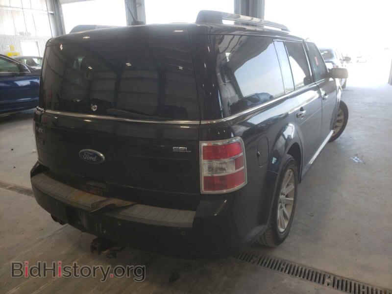 2010 Ford FLEX (VIN 2FMGK5CC3ABB06451) — фото 4 из 10