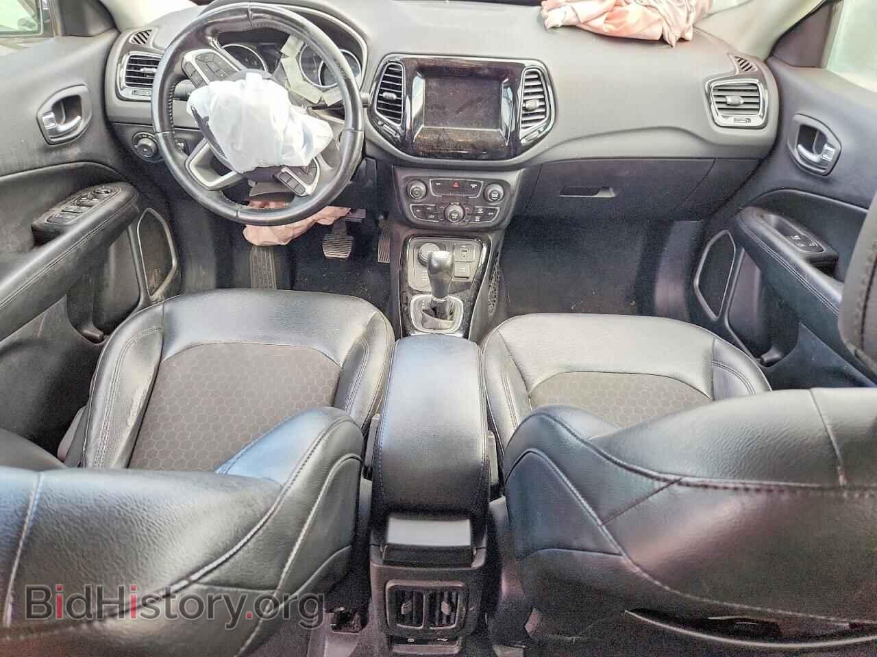 2019 JEEP COMPASS - VIN: 3C4NJDBB4KT621188 - Photo 8