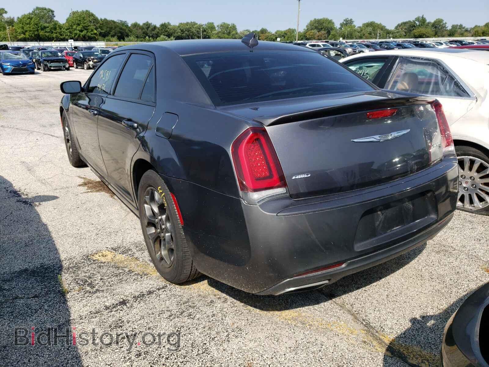 2016 CHRYSLER 300 - VIN: 2C3CCAGG0GH152500 - Фото 3