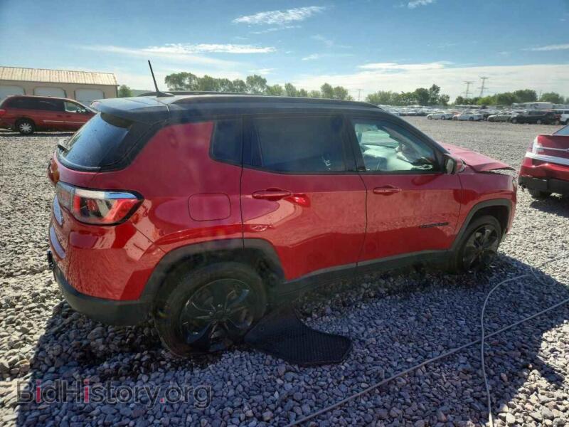 2019 Jeep COMPASS (VIN 3C4NJDBB6KT640020) — photo 3 of 14