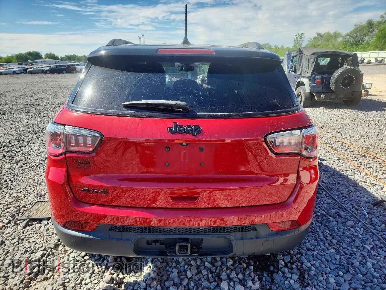 2019 JEEP COMPASS - VIN: 3C4NJDBB6KT640020 - Фото 6