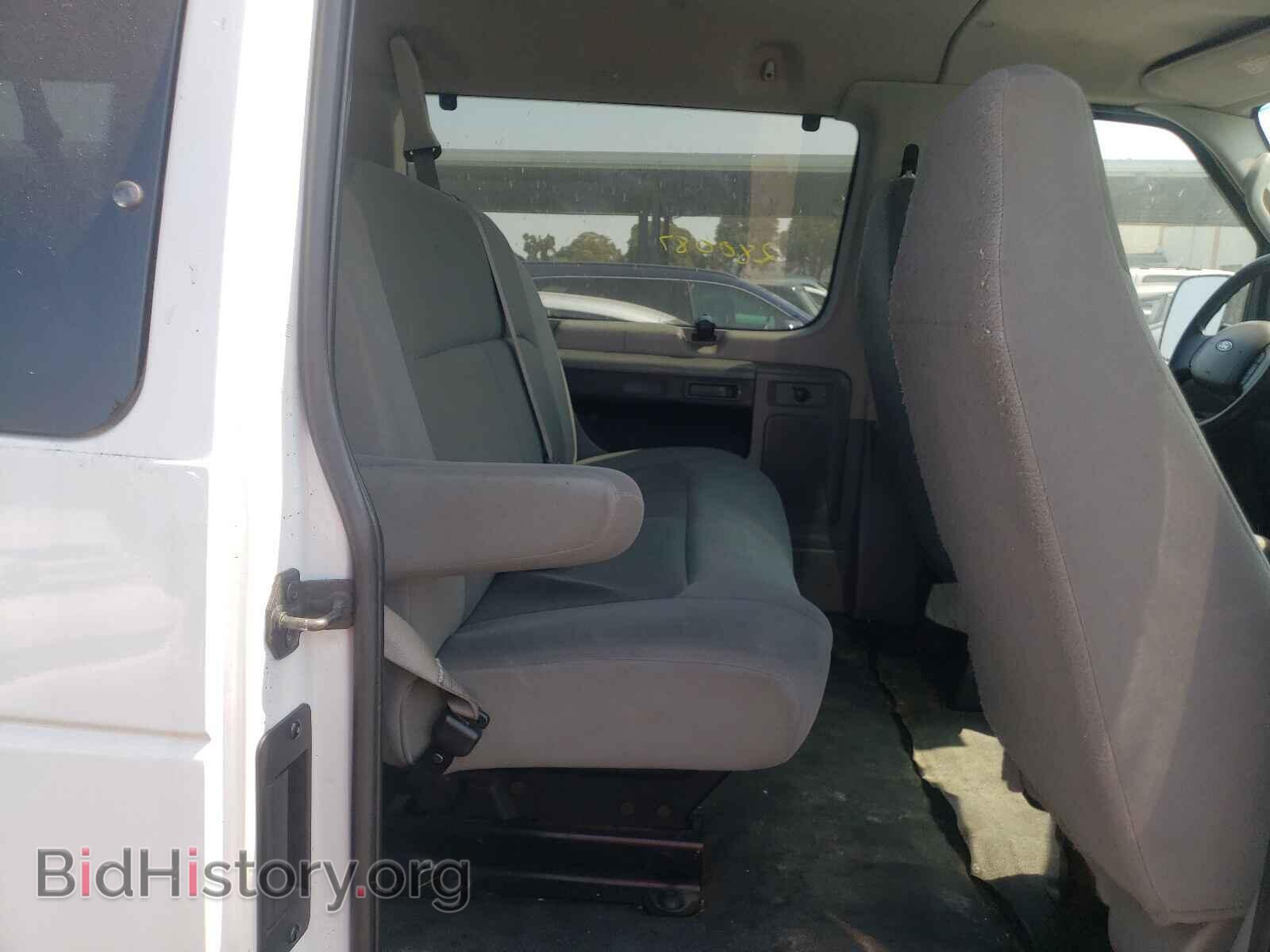 2008 FORD ECONOLINE - VIN: 1FBSS31L38DB13110 - Photo 6
