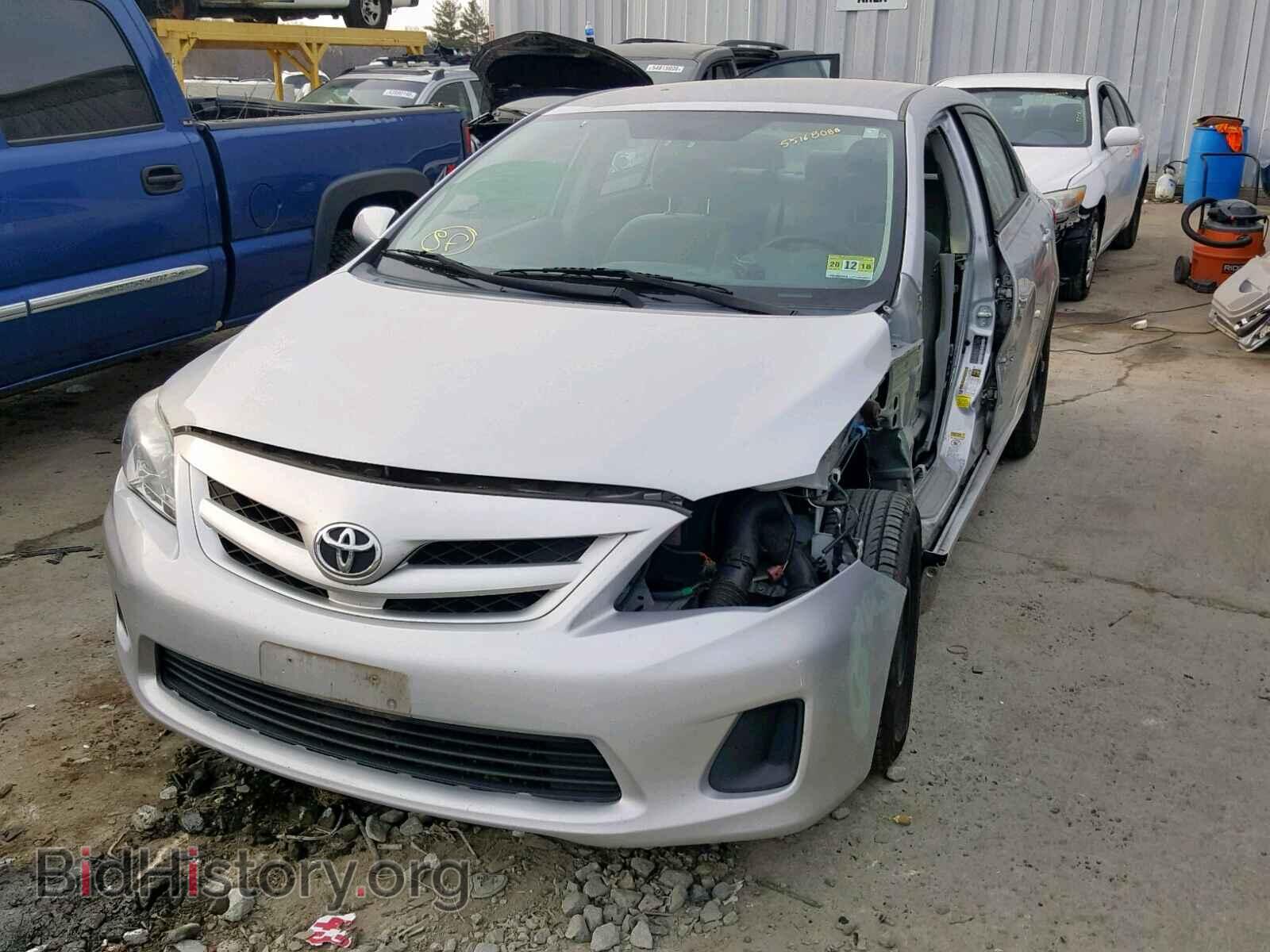 2011 TOYOTA COROLLA BA - VIN: 2T1BU4EEXBC739426 - Фото 2
