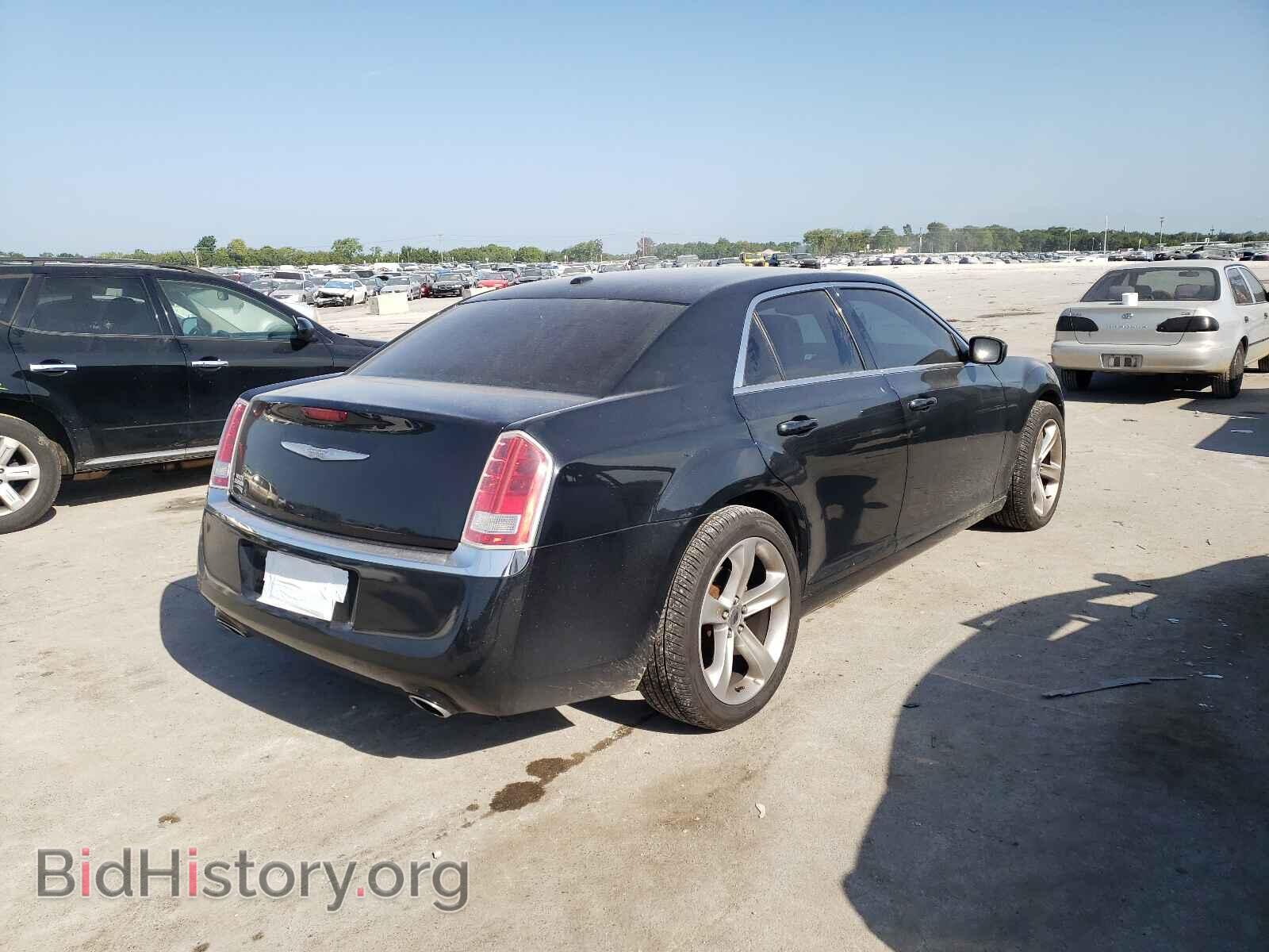 2014 CHRYSLER 300 - VIN: 2C3CCARG4EH273461 - Photo 4