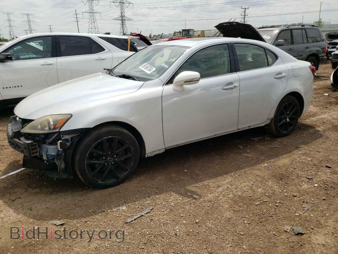 Photo JTHCF5C29B5045299 - LEXUS IS 2011