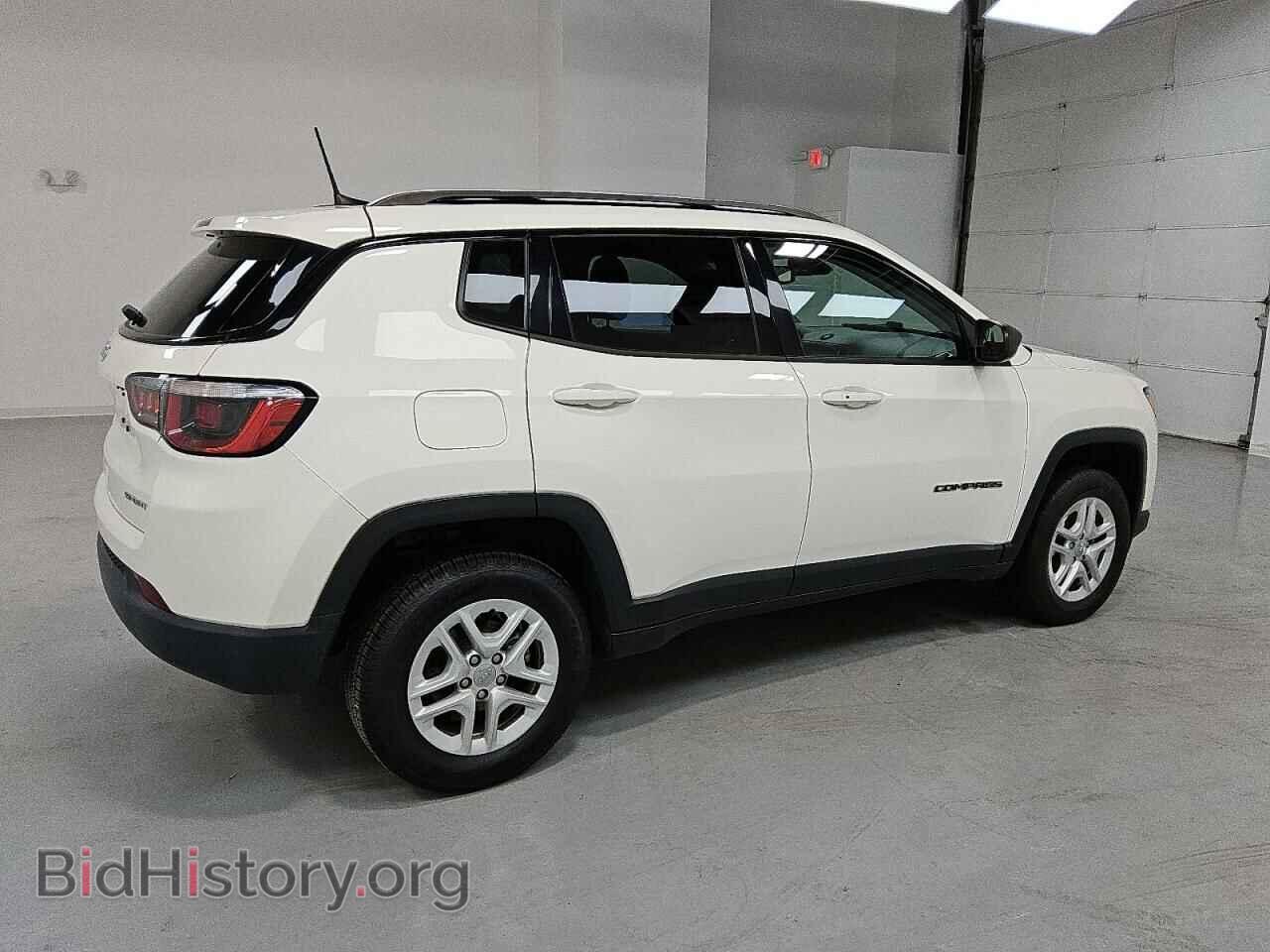 2018 JEEP COMPASS - VIN: 3C4NJDAB1JT306171 - Фото 3