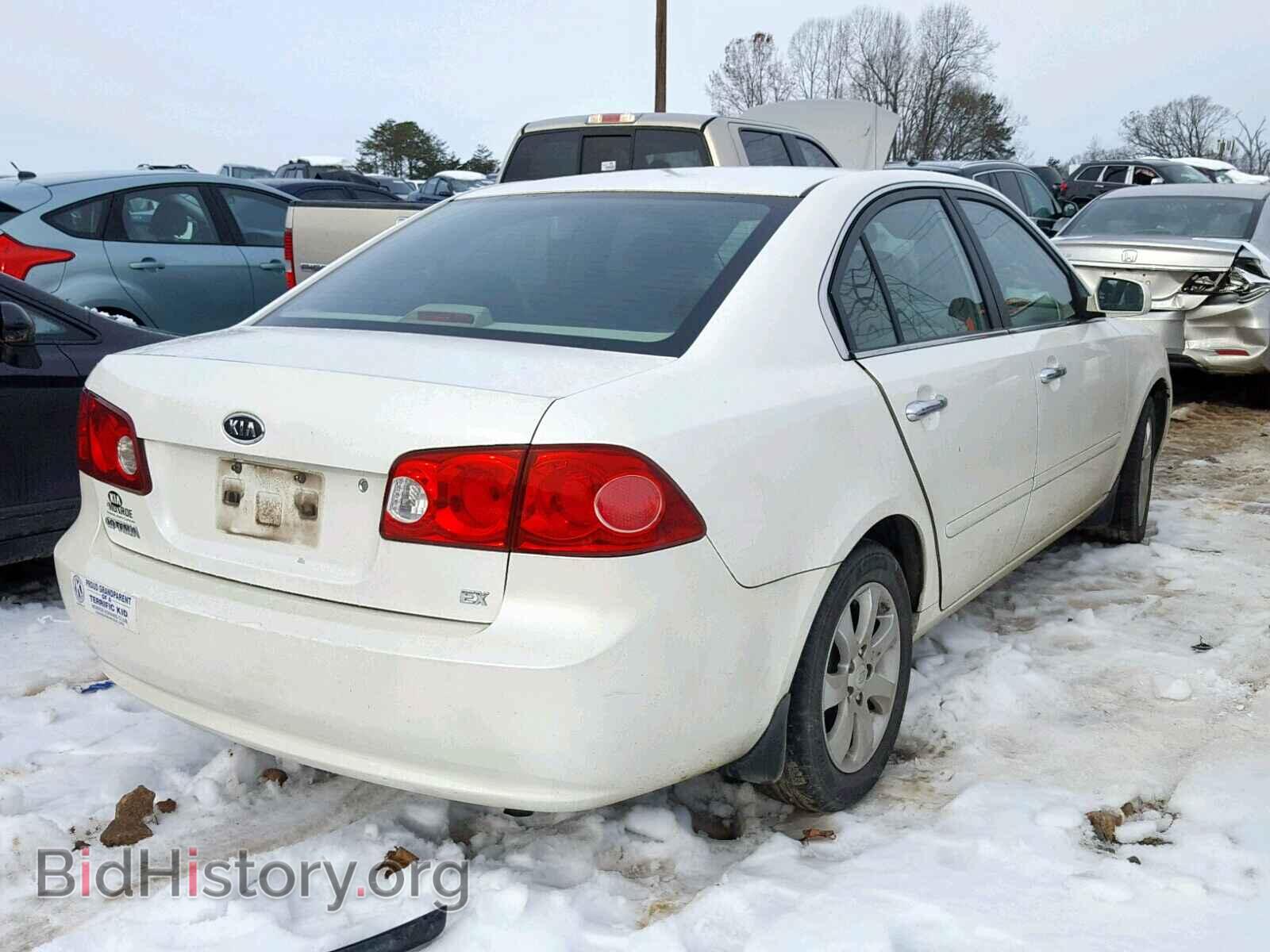 2006 KIA OPTIMA - VIN: KNAGE123365051398 - Фото 4