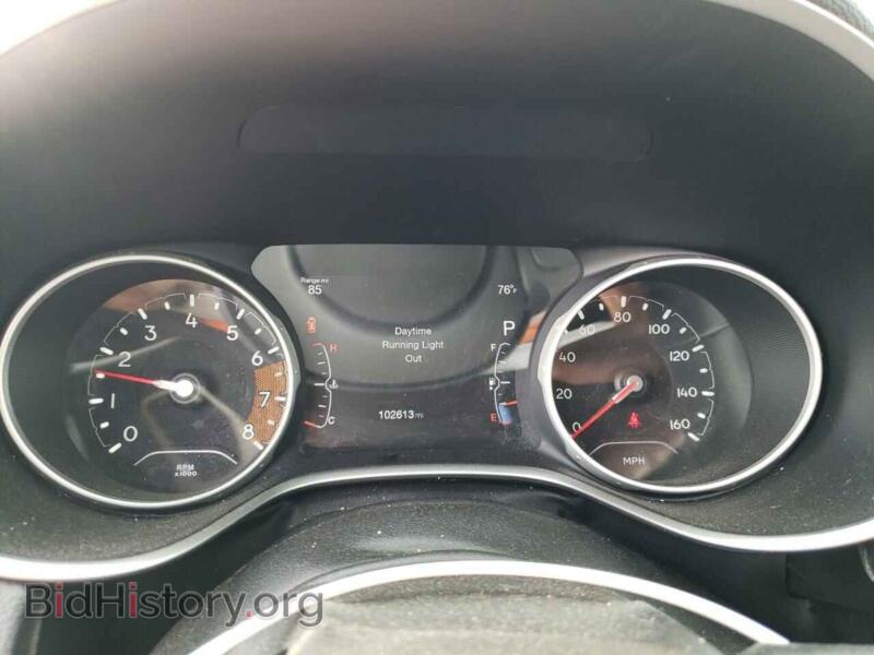 2017 Jeep COMPASS (VIN 3C4NJDBB3HT597328) — фото 9 из 14