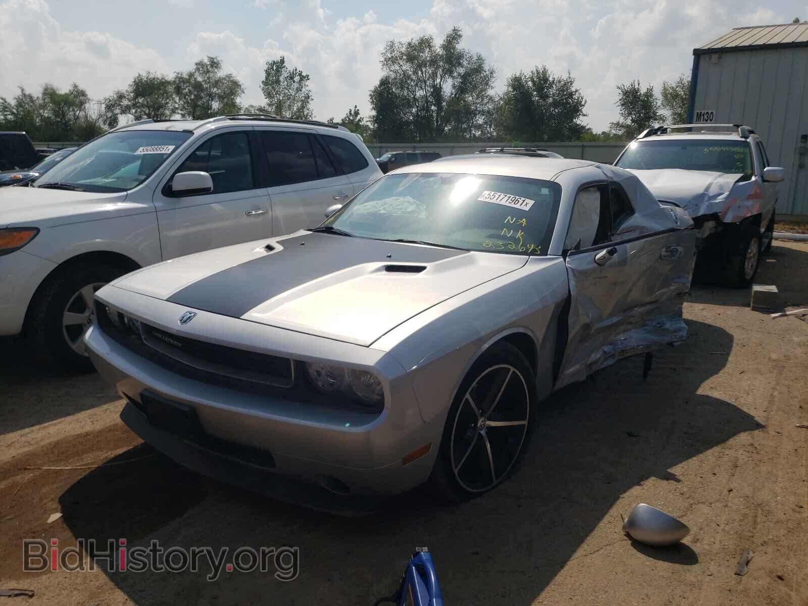 2010 DODGE CHALLENGER - VIN: 2B3CJ4DV1AH232645 - Фото 2