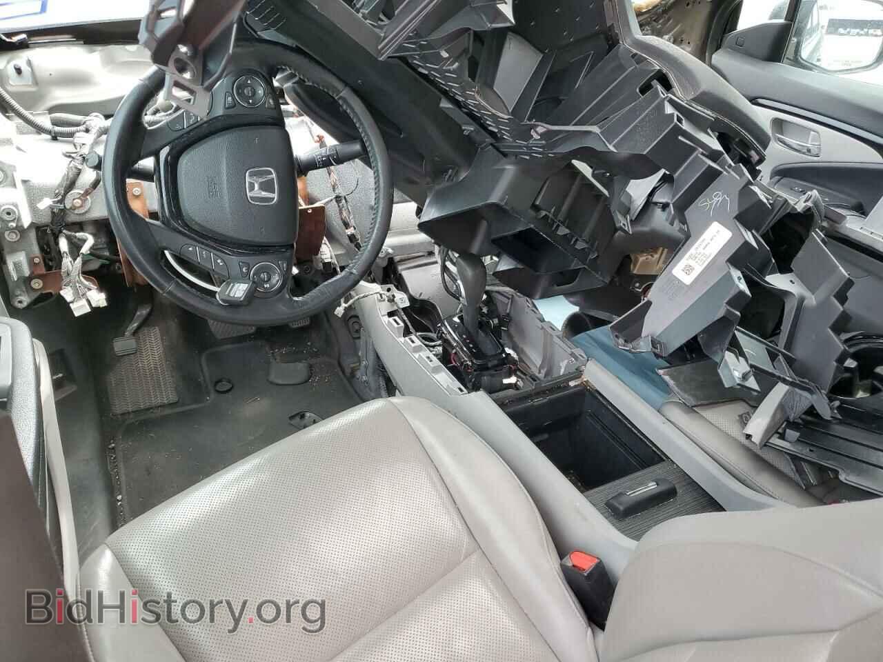 2017 HONDA RIDGELINE - VIN: 5FPYK3F70HB002287 - Фото 8