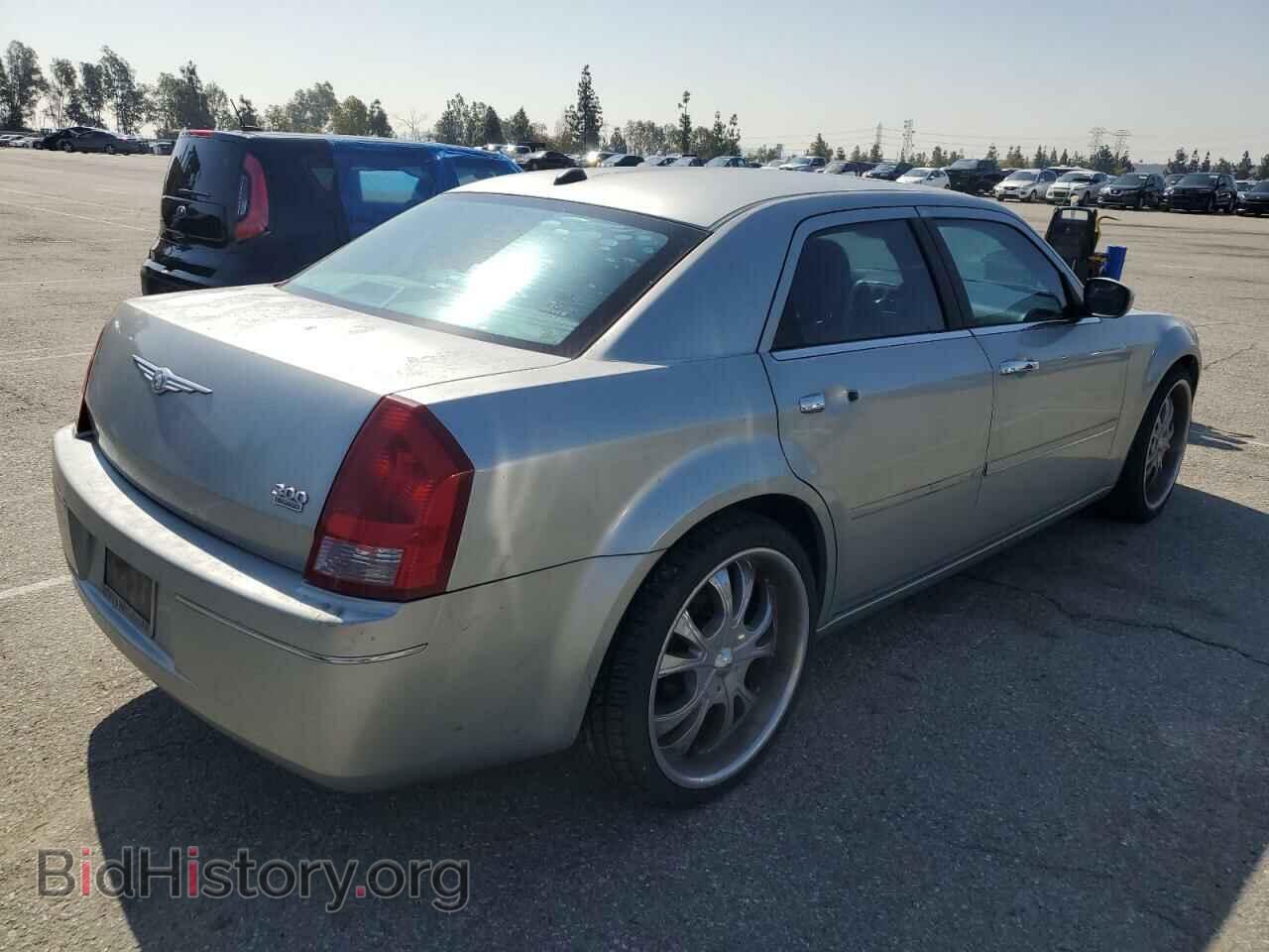2005 CHRYSLER 300 - VIN: 2C3AA53G45H528705 - Фото 3
