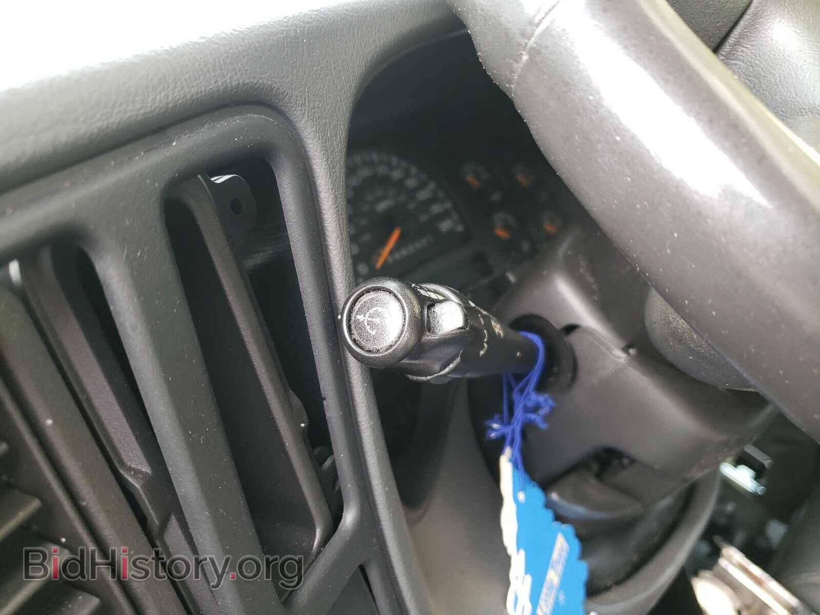 2006 GMC SIERRA - VIN: 2GTEC13T761245383 - Фото 8