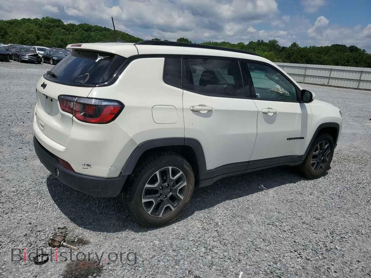 2019 JEEP COMPASS - VIN: 3C4NJDAB0KT849044 - Фото 3