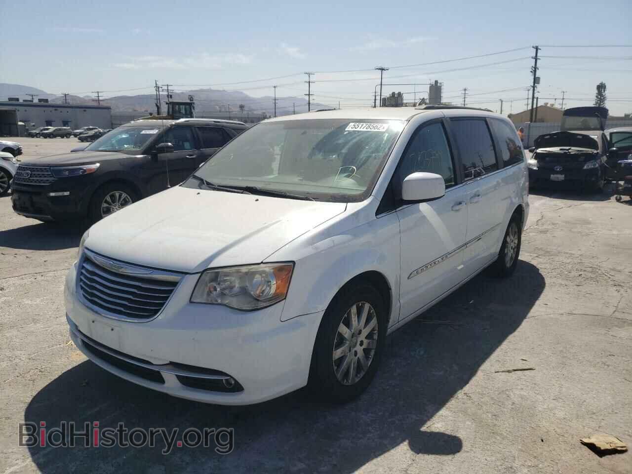 2014 CHRYSLER MINIVAN - VIN: 2C4RC1BG3ER212001 - Фото 2