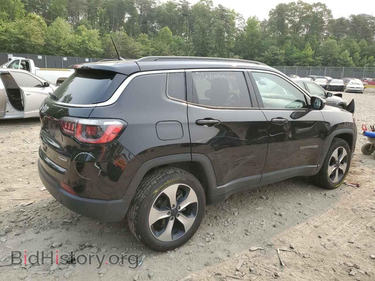 2018 JEEP COMPASS - VIN: 3C4NJDBB2JT143495 - Фото 3