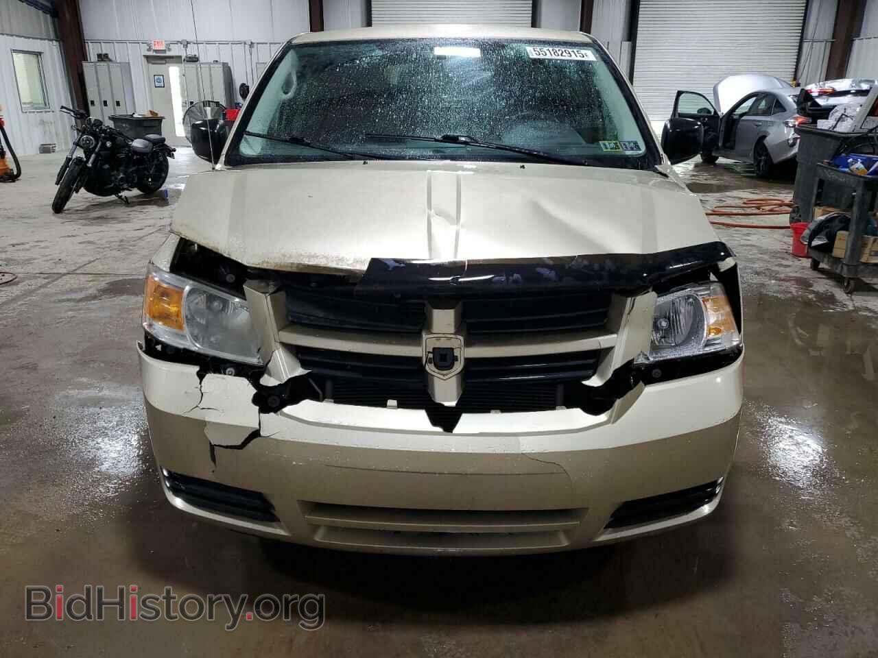 2010 DODGE All Models - VIN: 2D4RN4DE5AR498776 - Фото 5
