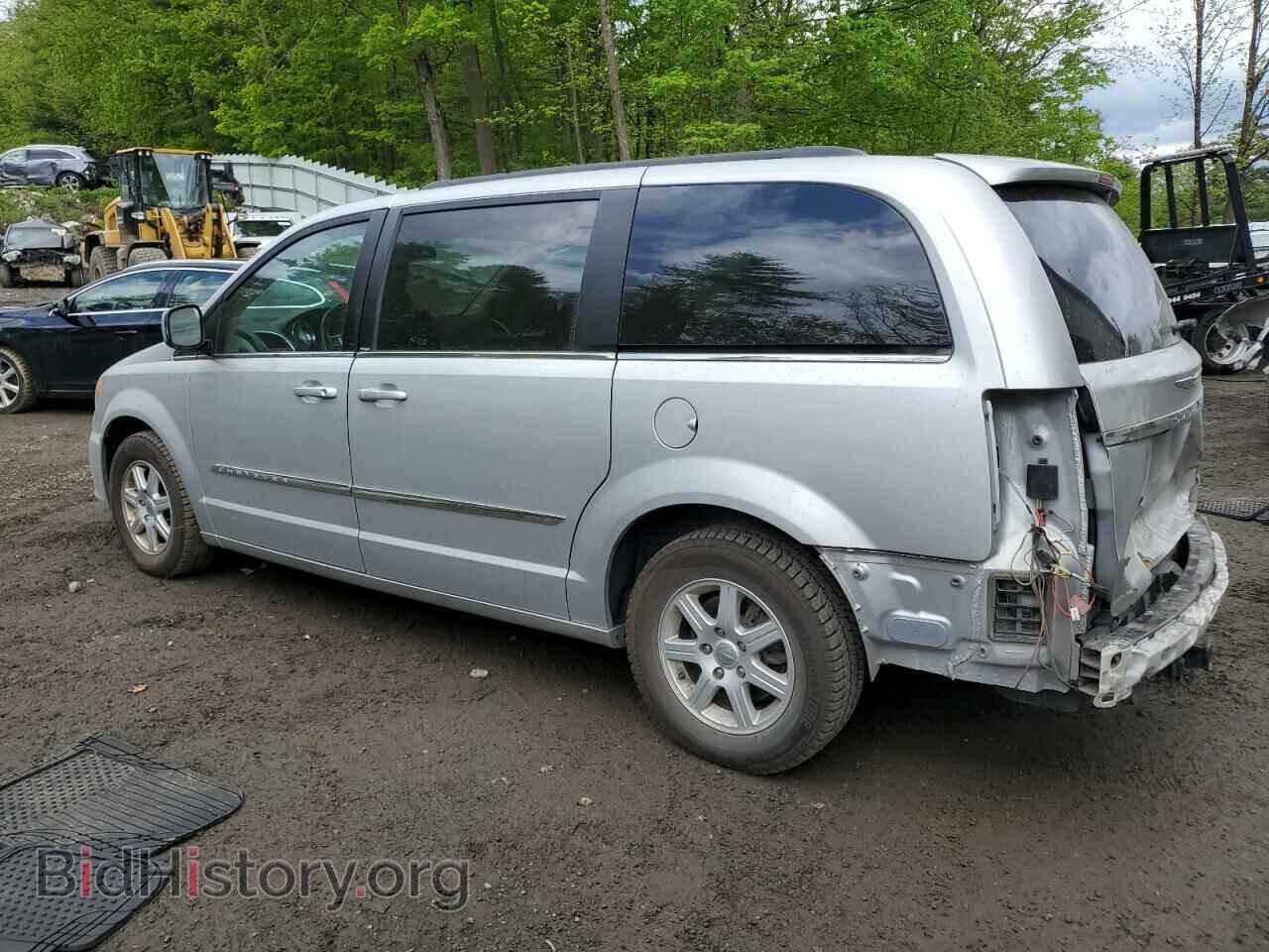 2012 CHRYSLER MINIVAN - VIN: 2C4RC1BG7CR320666 - Photo 2
