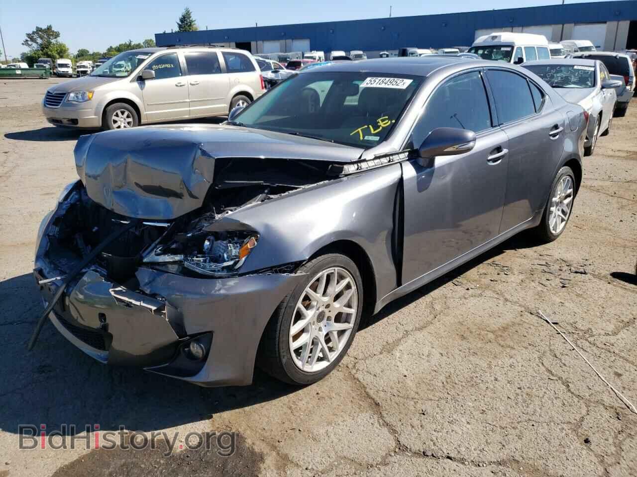 2012 LEXUS IS - VIN: JTHCF5C2XC5058922 - Фото 2