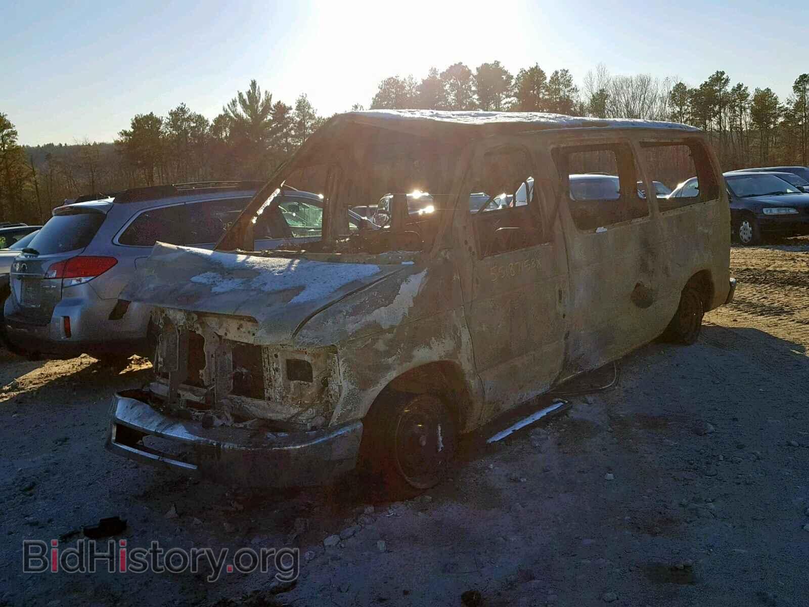 2010 FORD ECONOLINE - VIN: 1FBNE3BL8ADA70117 - Фото 2