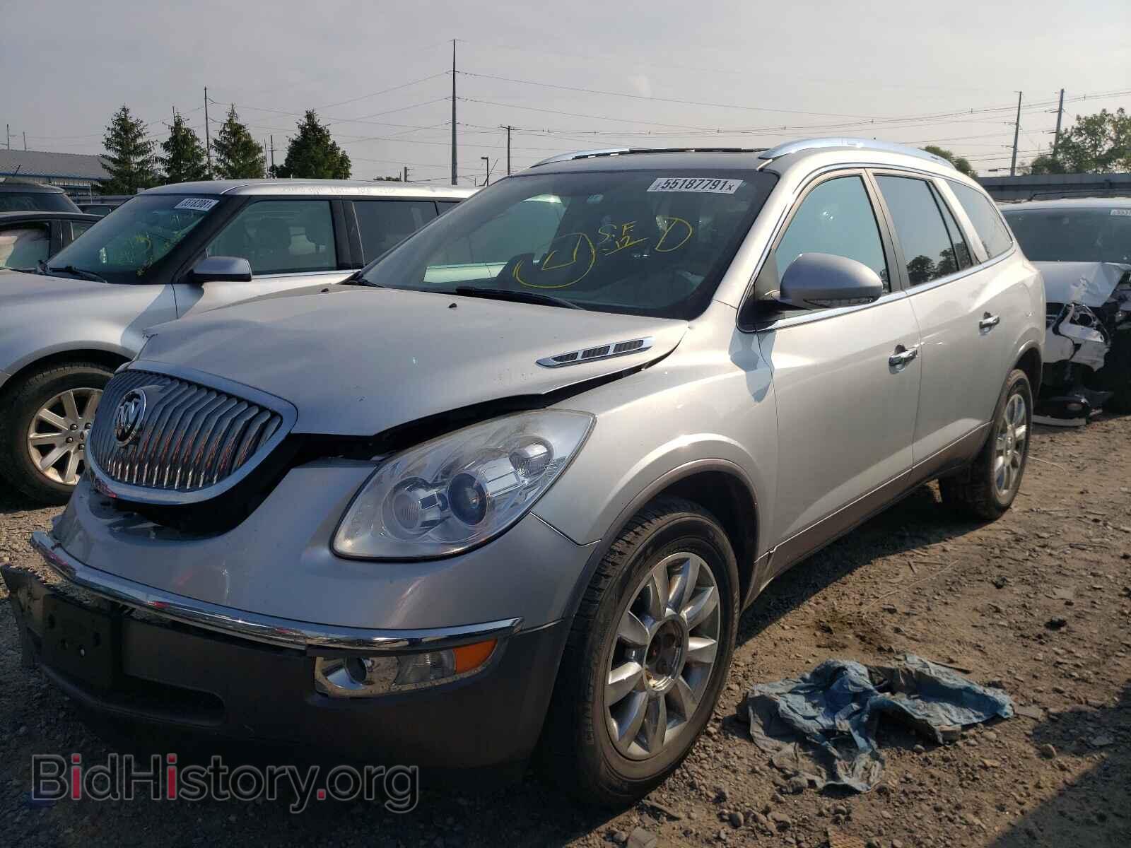2012 BUICK ENCLAVE - VIN: 5GAKRCED3CJ382813 - Photo 2