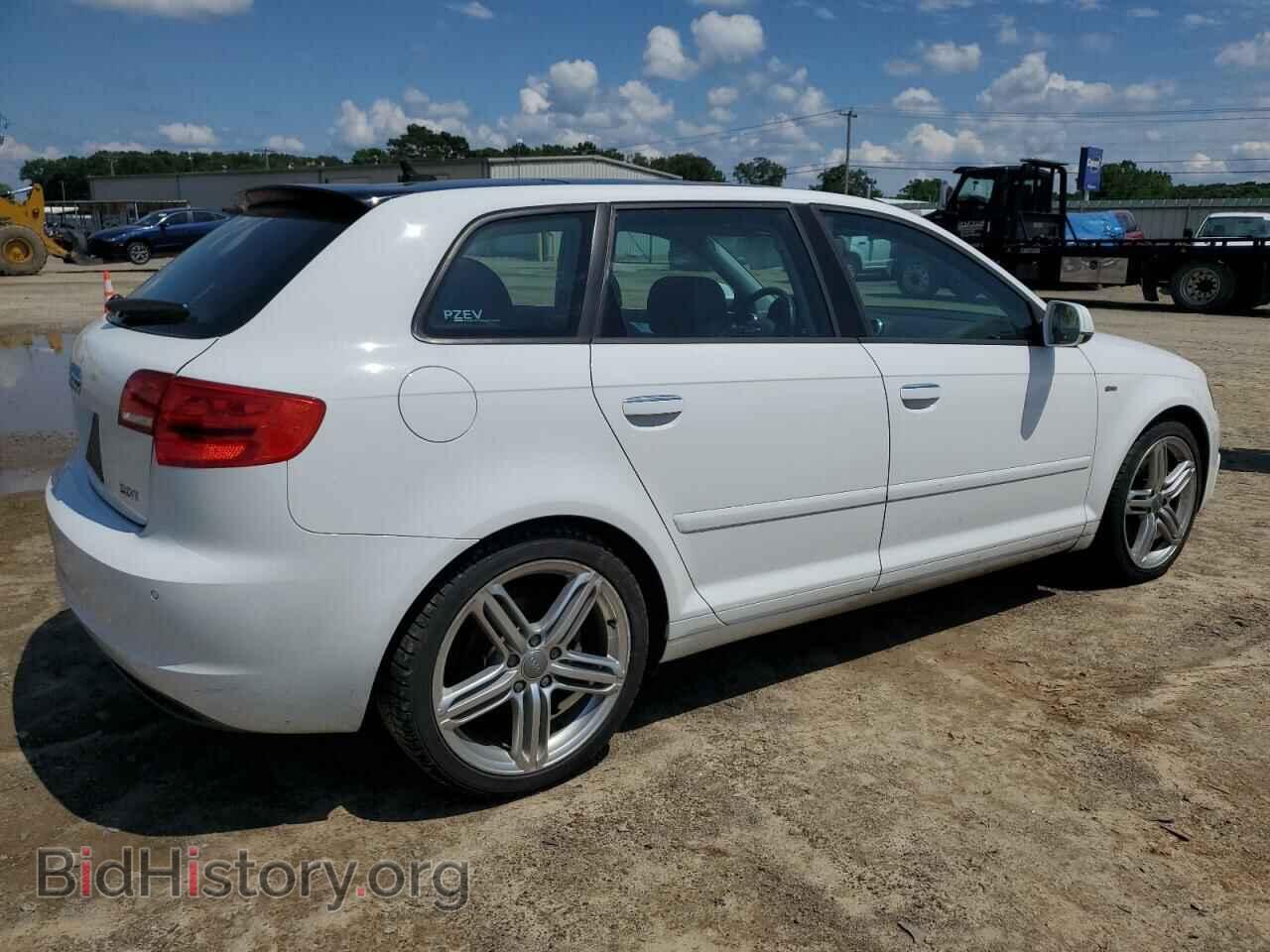 2013 AUDI A3 - VIN: WAUKEAFM3DA032559 - Фото 3