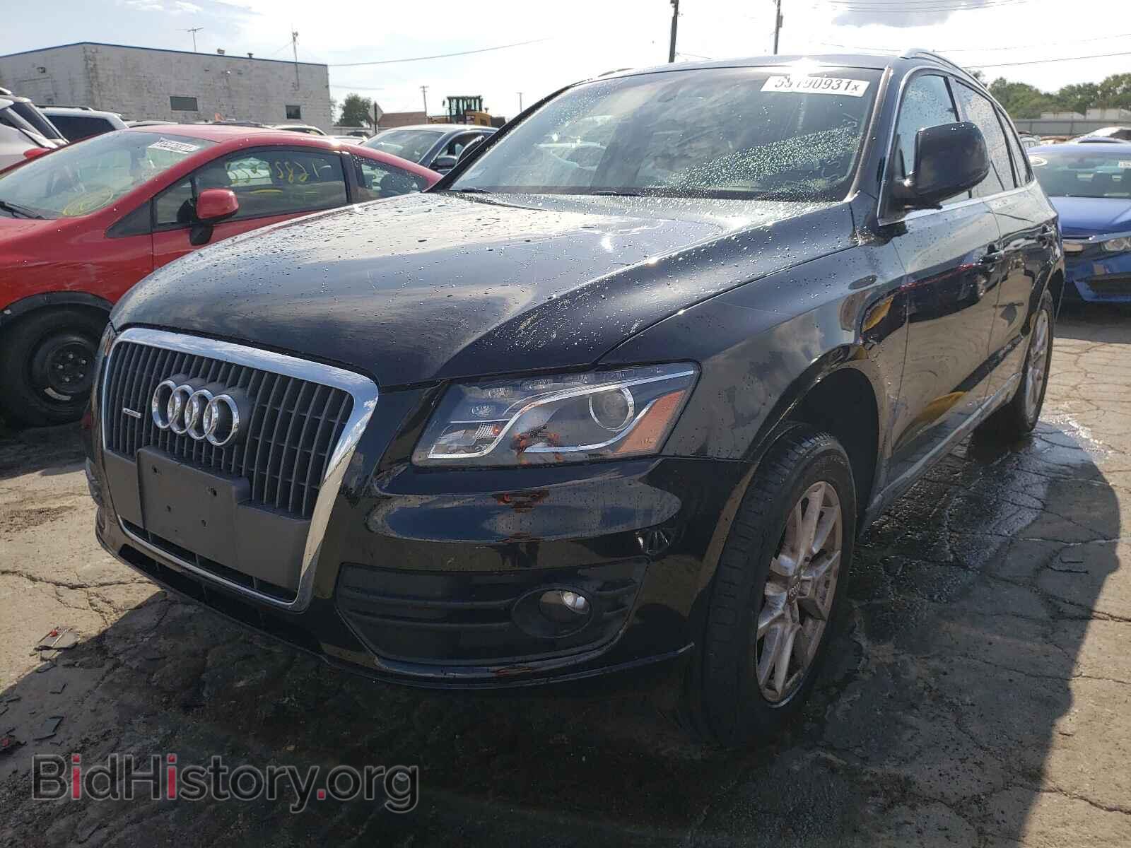 2011 AUDI Q5 - VIN: WA1LFAFP0BA085886 - Фото 2