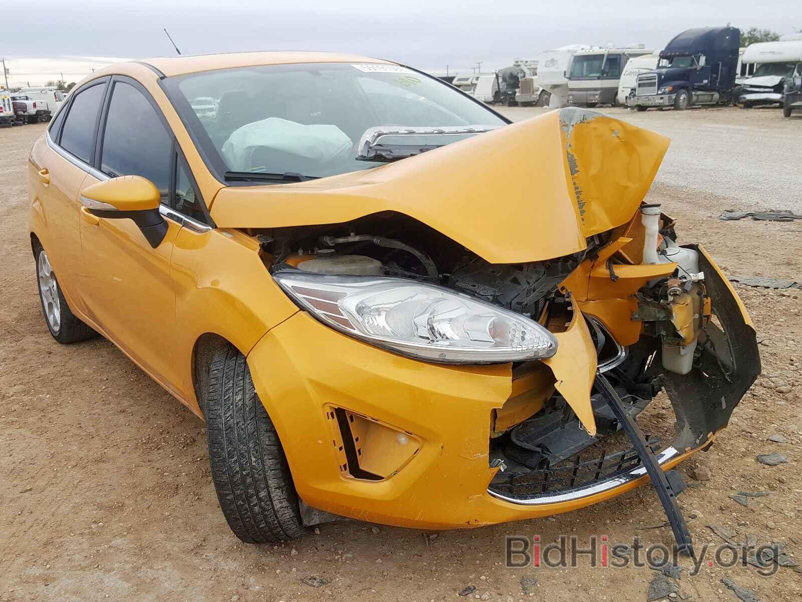 Photo 3FADP4CJ9DM176675 - FORD FIESTA 2013