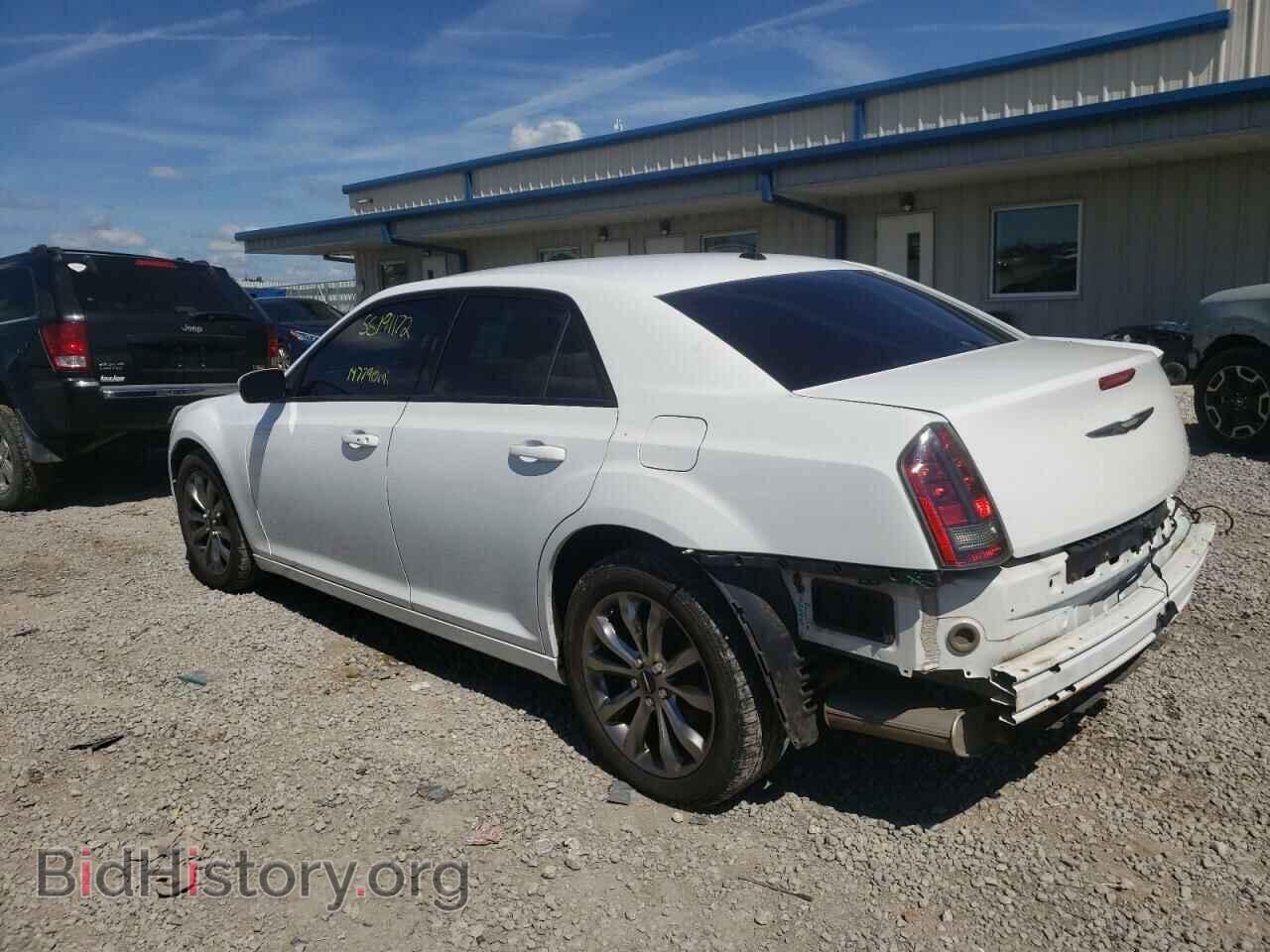 2014 CHRYSLER 300 - VIN: 2C3CCAGG5EH381557 - Фото 3