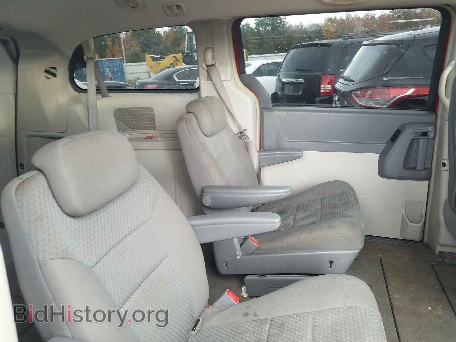 2010 CHRYSLER MINIVAN - VIN: 2A4RR5D17AR492329 - Фото 6