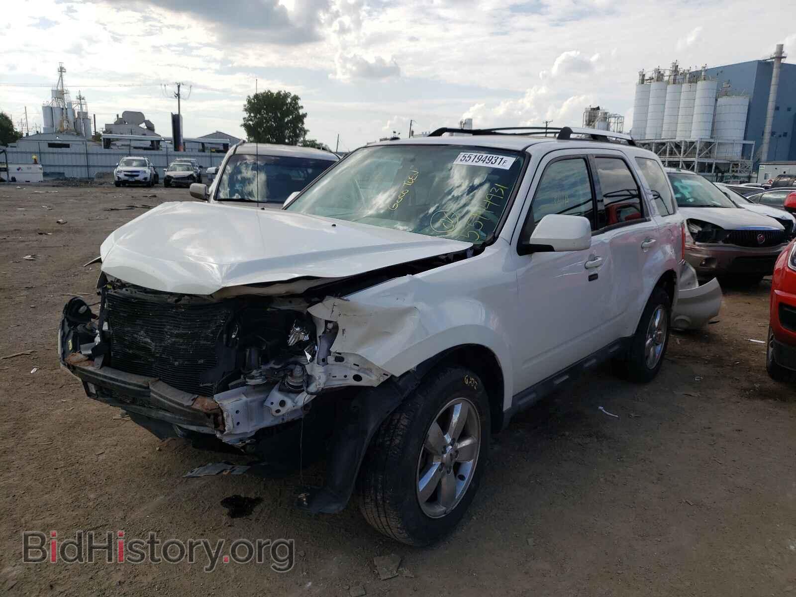 2011 FORD ESCAPE - VIN: 1FMCU0E72BKC37387 - Фото 2
