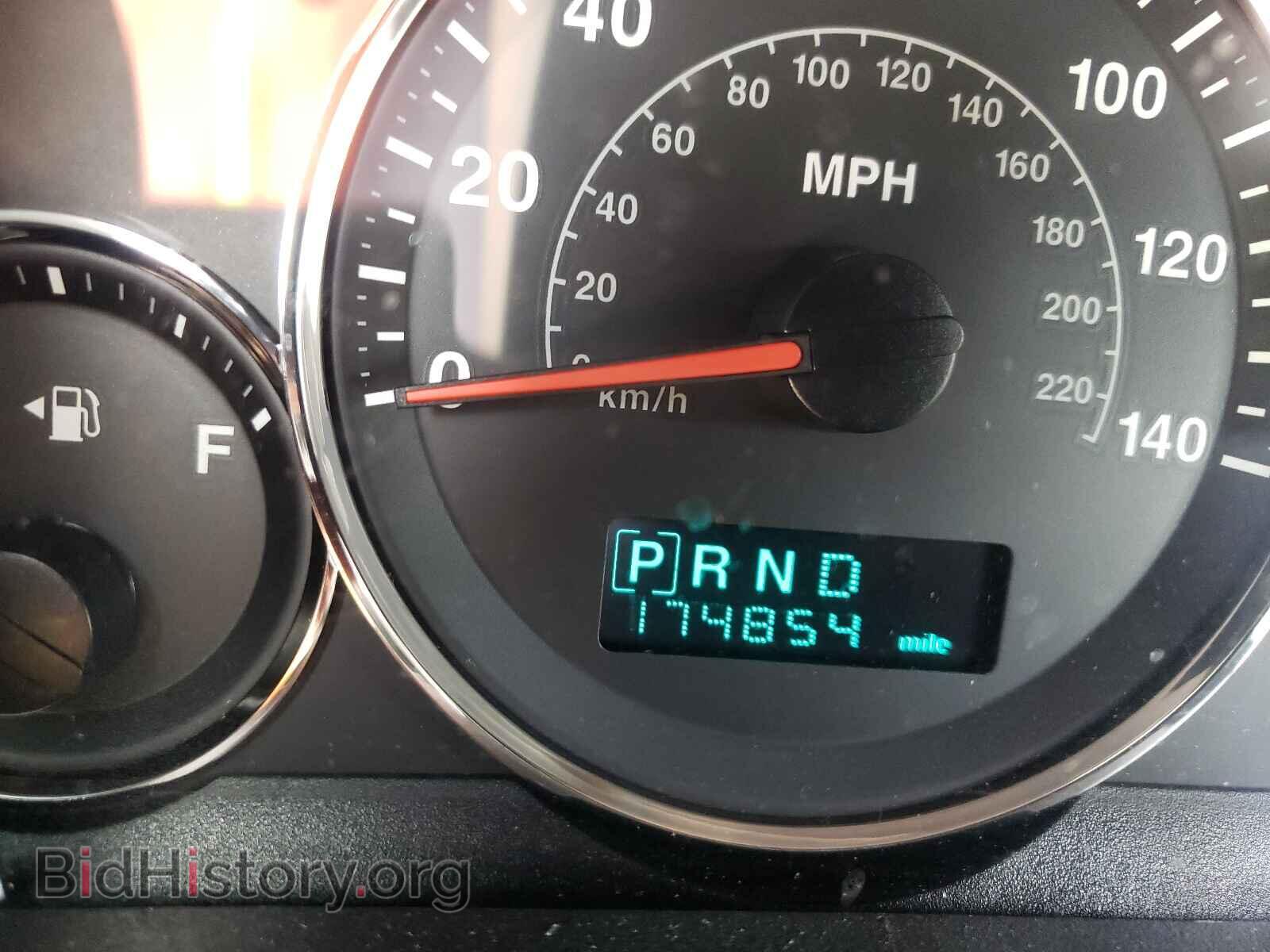 2006 JEEP COMMANDER - VIN: 1J8HH58N66C233714 - Фото 8