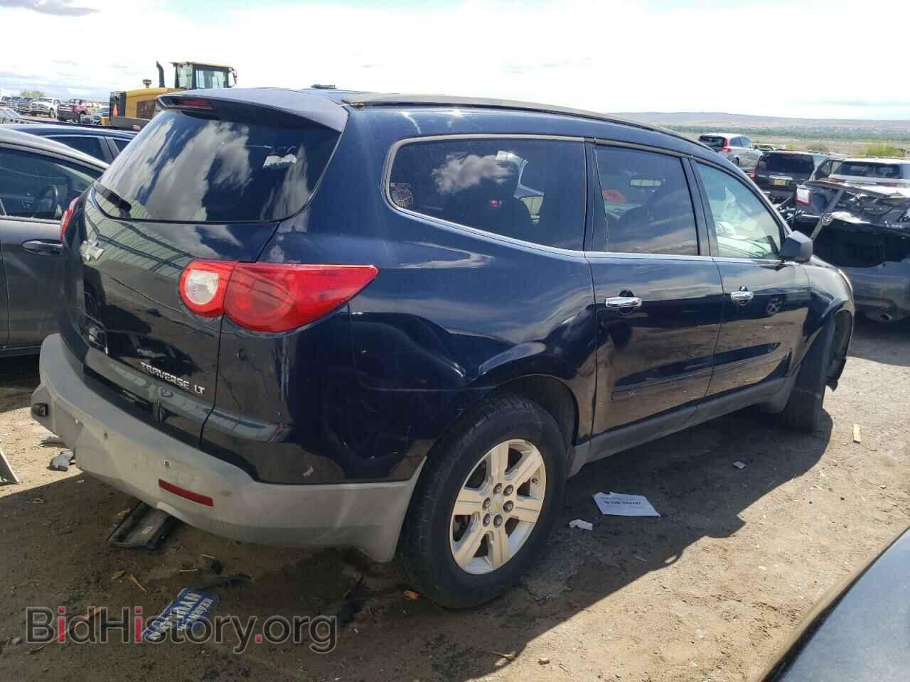 2010 CHEVROLET TRAVERSE - VIN: 1GNLRFED2AS136483 - Photo 3