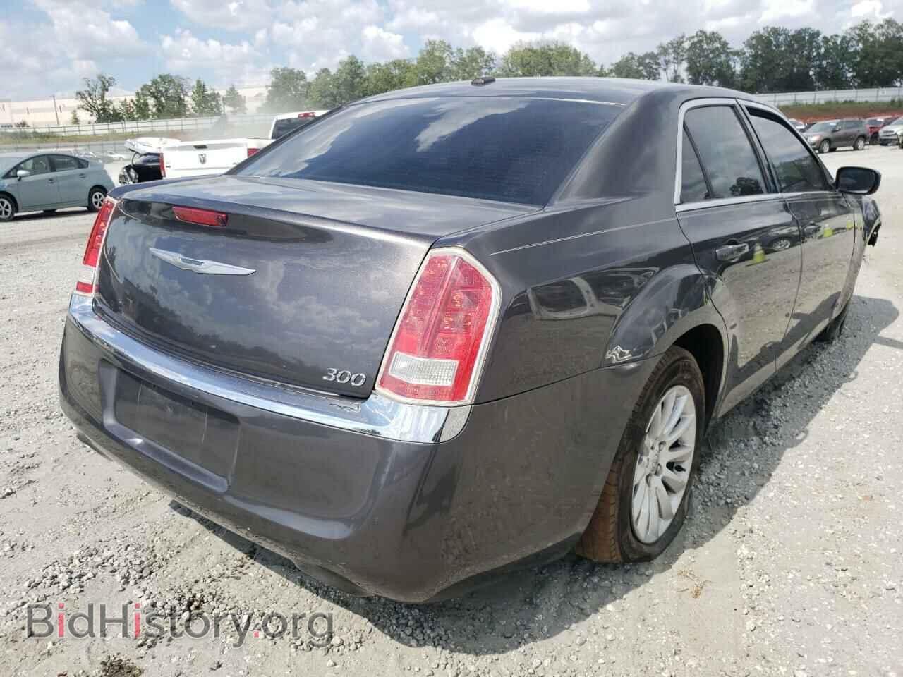2014 CHRYSLER 300 - VIN: 2C3CCAAG2EH128057 - Фото 4