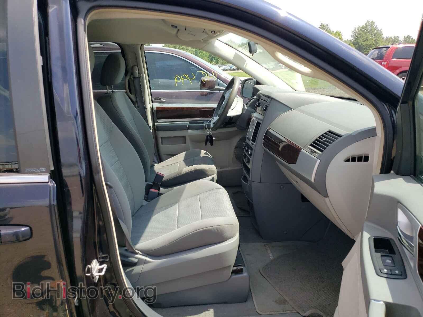 2010 CHRYSLER MINIVAN - VIN: 2A4RR5D11AR142727 - Фото 5