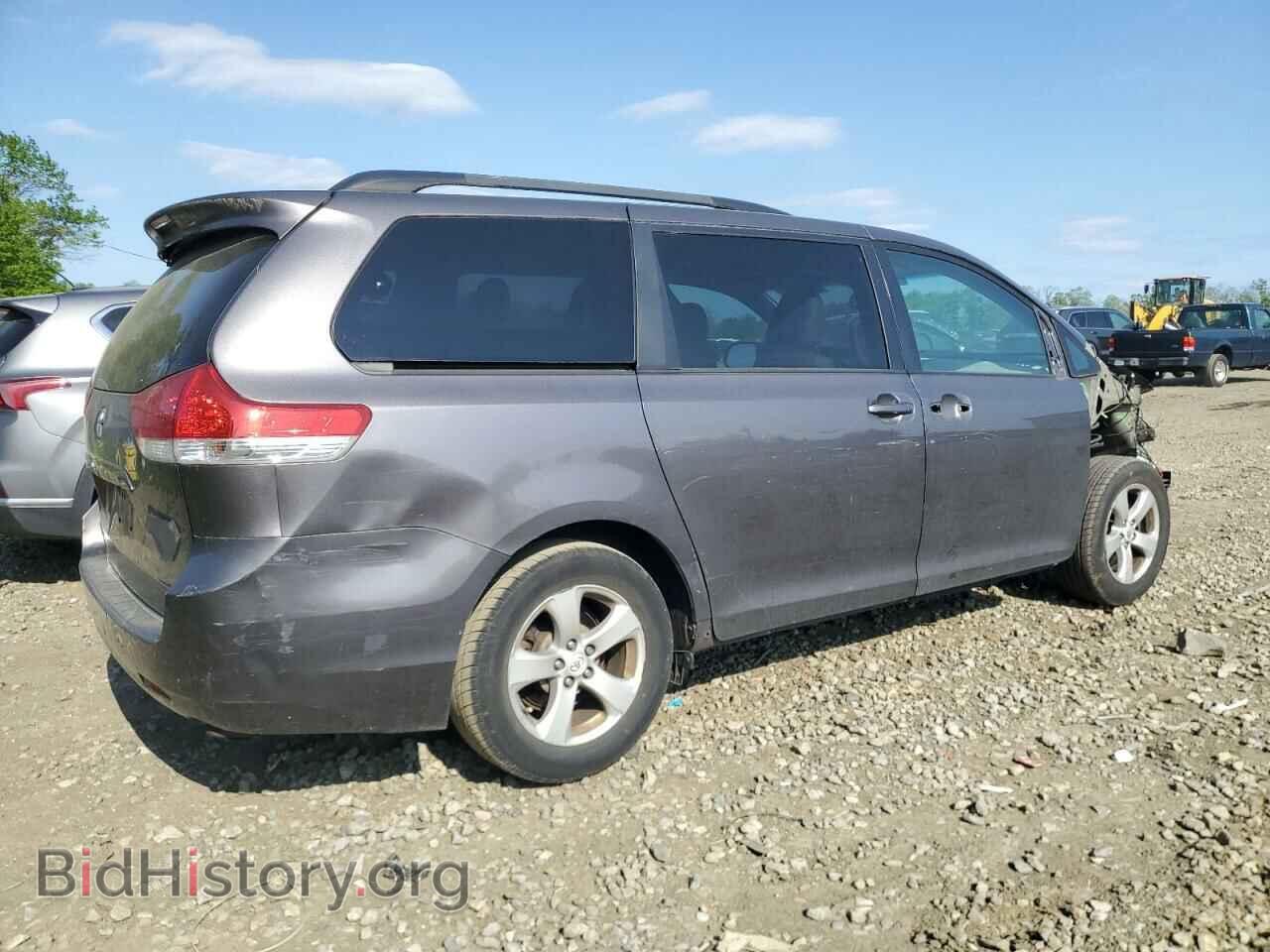 2011 TOYOTA All Models - VIN: 5TDKK3DC4BS028912 - Photo 3