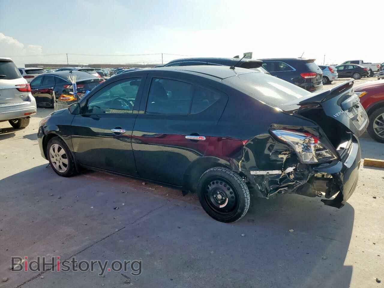 2017 NISSAN VERSA - VIN: 3N1CN7AP3HL874315 - Фото 2