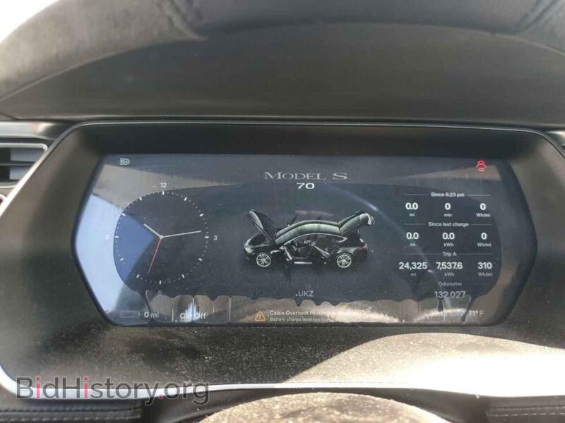 2016 Tesla MODEL S (VIN 5YJSA1E17GF123934) — photo 9 of 14