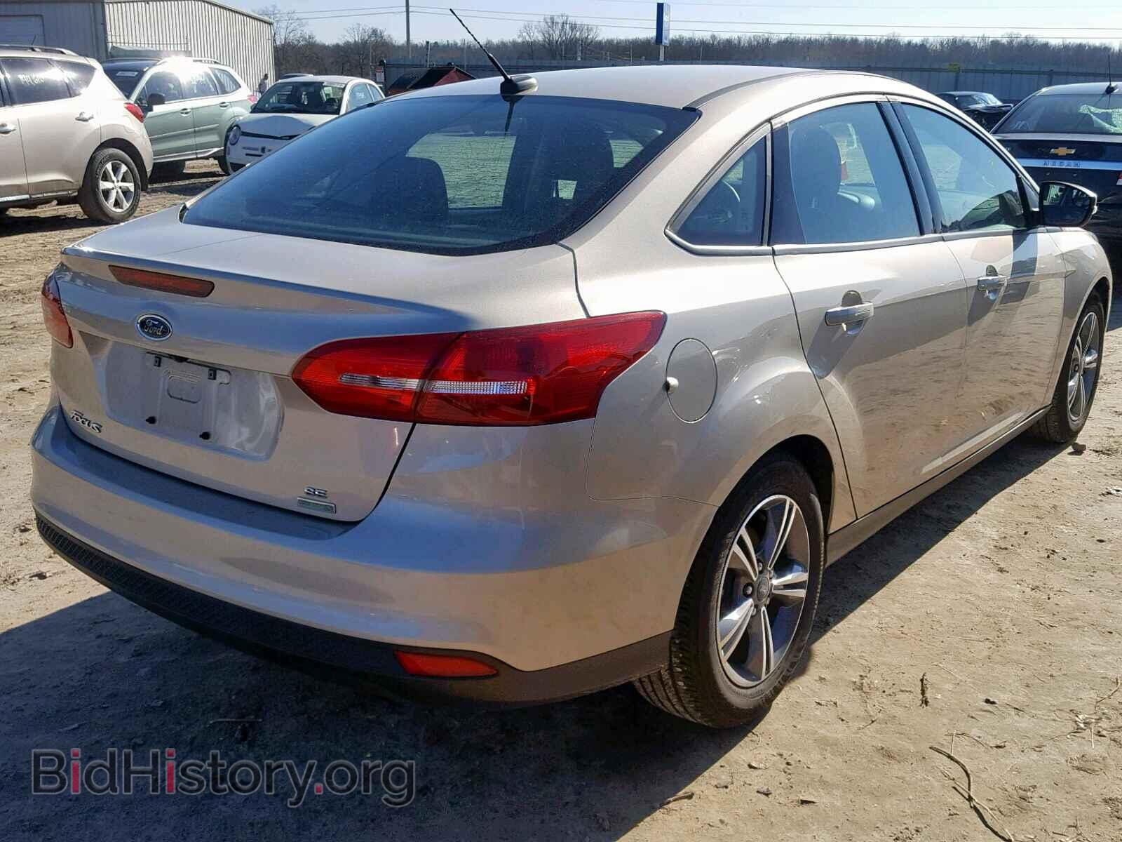 2017 FORD FOCUS - VIN: 1FADP3FE4HL306233 - Photo 4