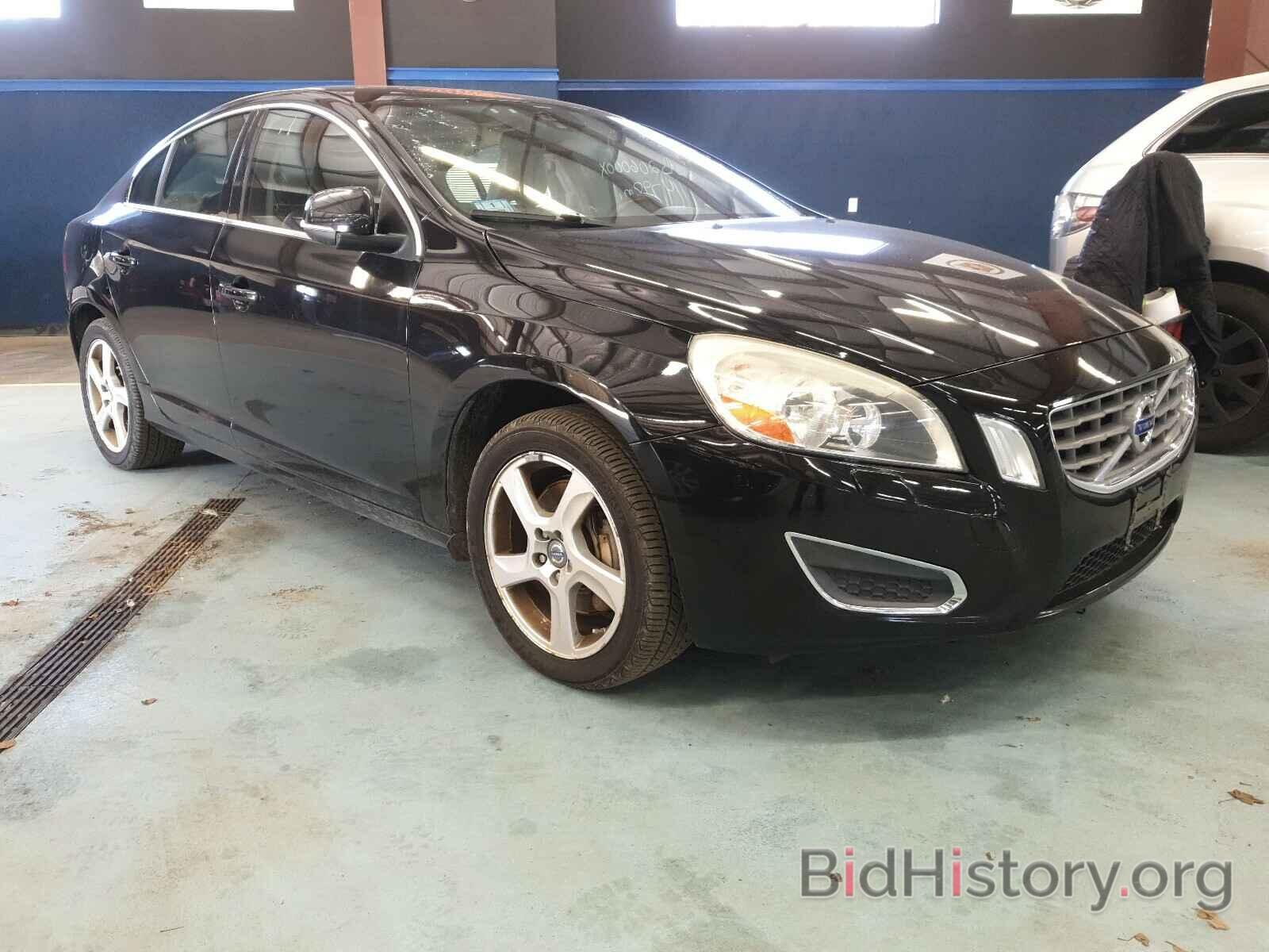 Photo YV1612FH6D2183666 - VOLVO S60 2013