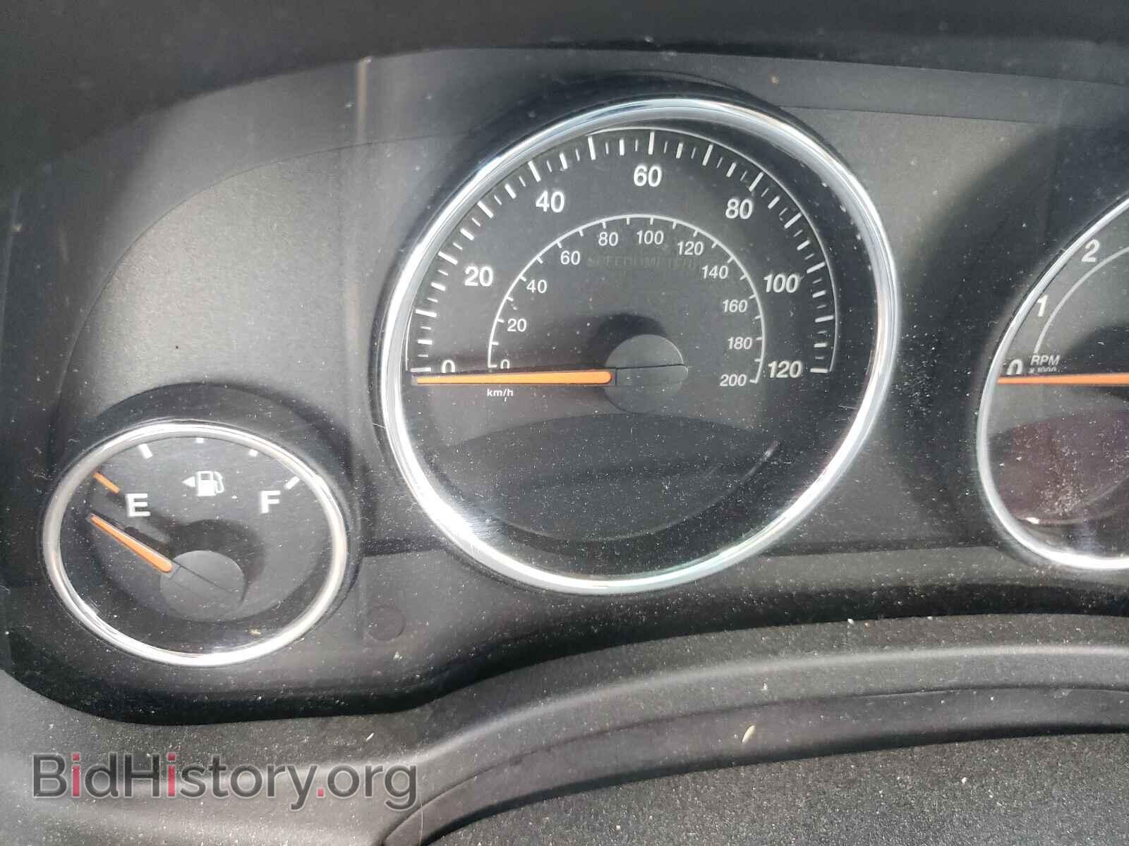 2014 JEEP COMPASS - VIN: 1C4NJCEB2ED521865 - Photo 8